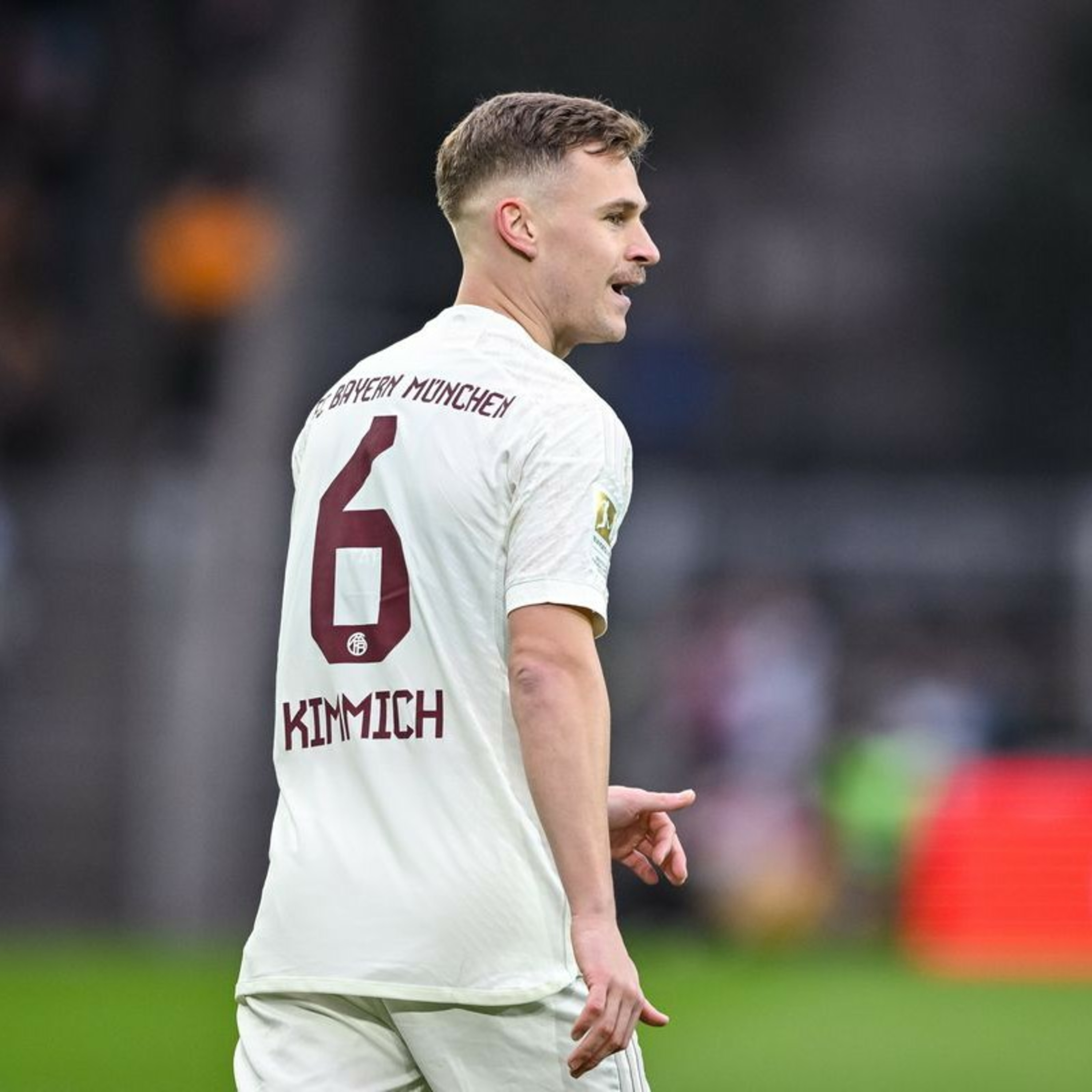 Football Headline News