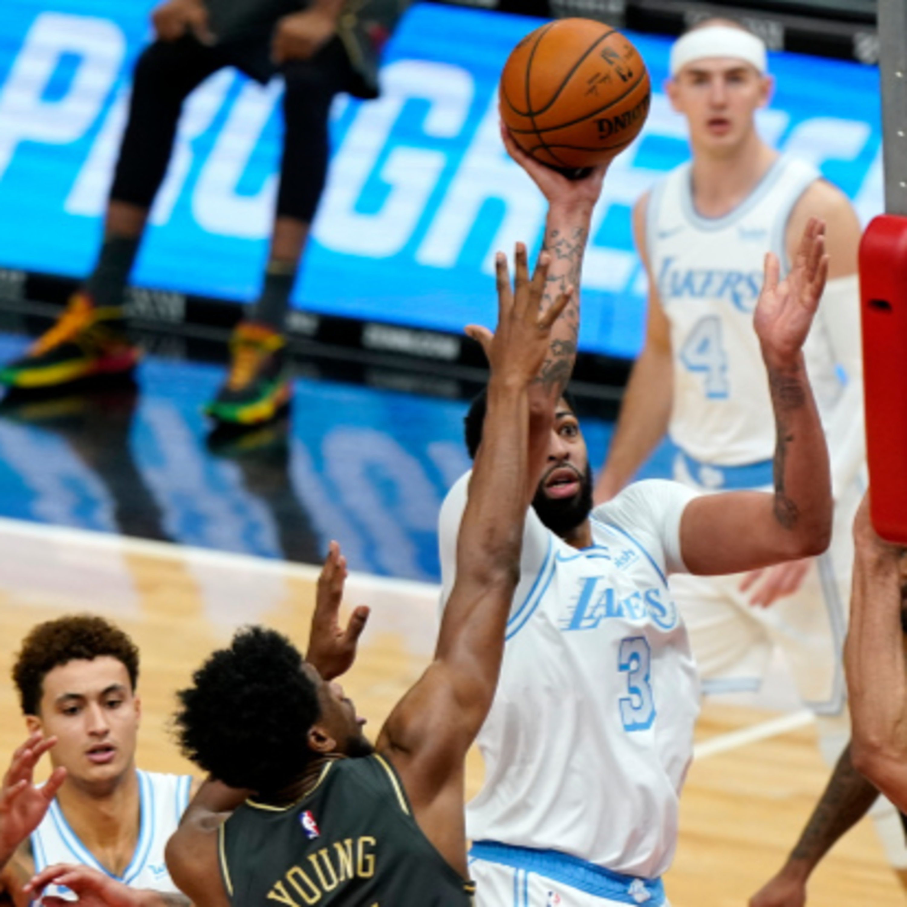 Lakers Fast Break- Lakers-Bulls Wrap Up and Just How Good Are The Jazz?