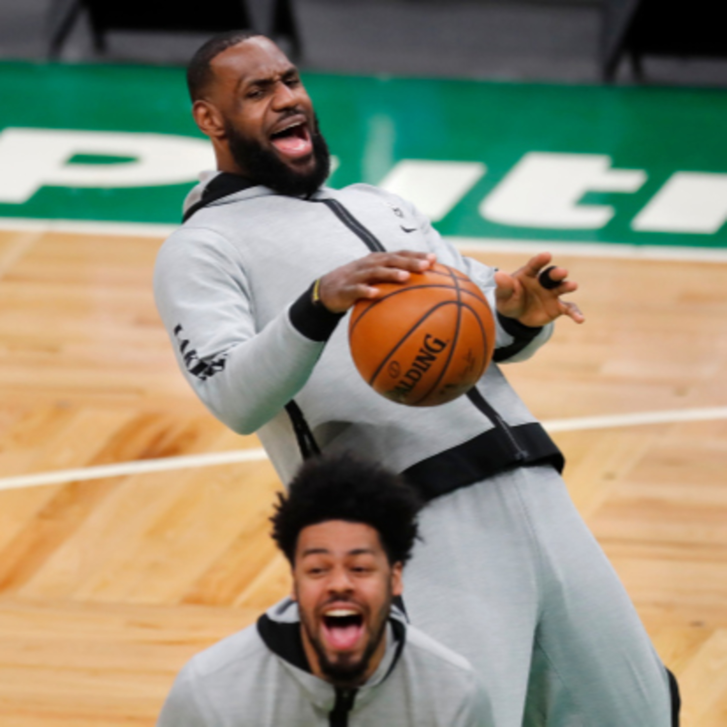 Lakers Fast Break- Lakers-Celtics Post Game Report!
