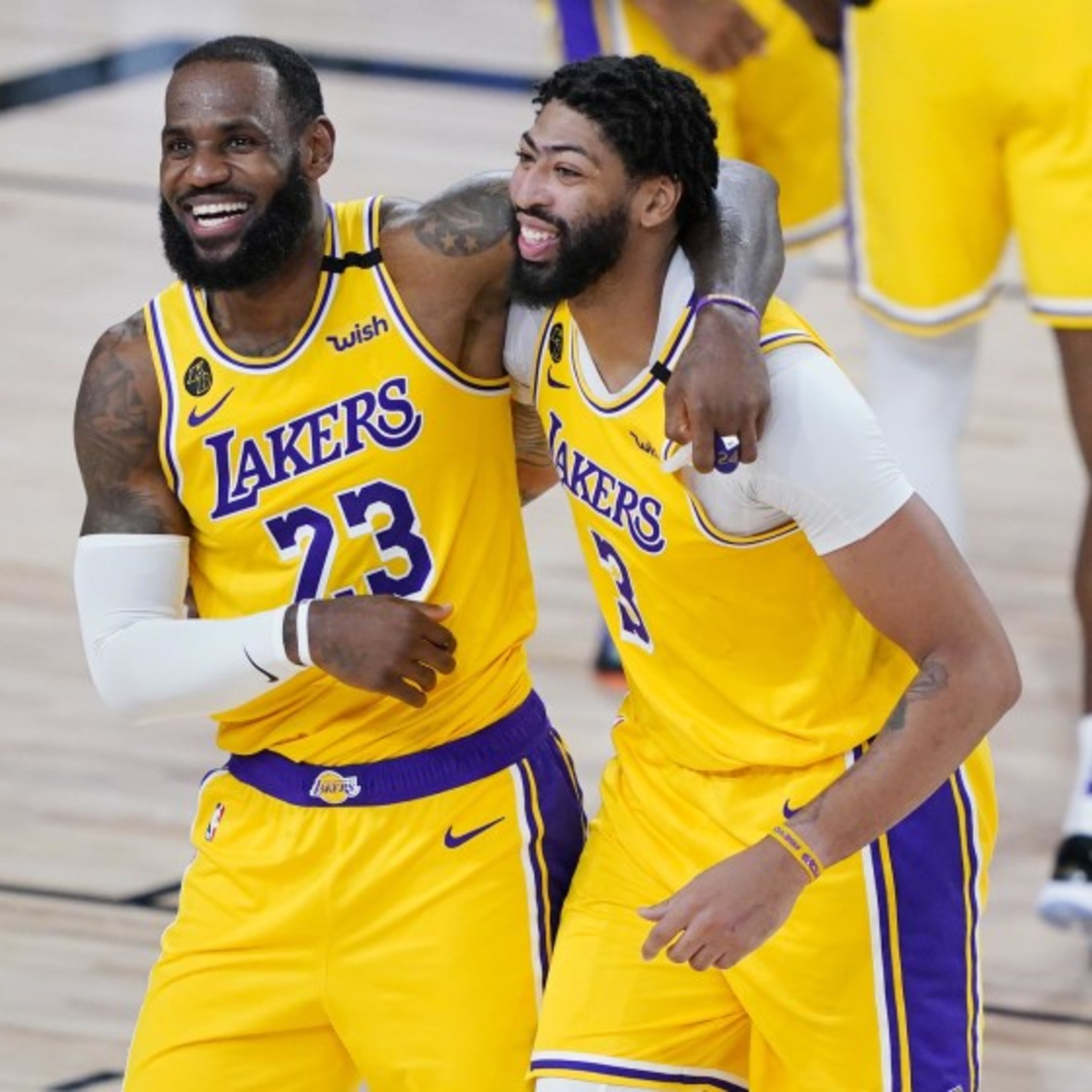 Lakers Fast Break- Lakers Midseason Grades!