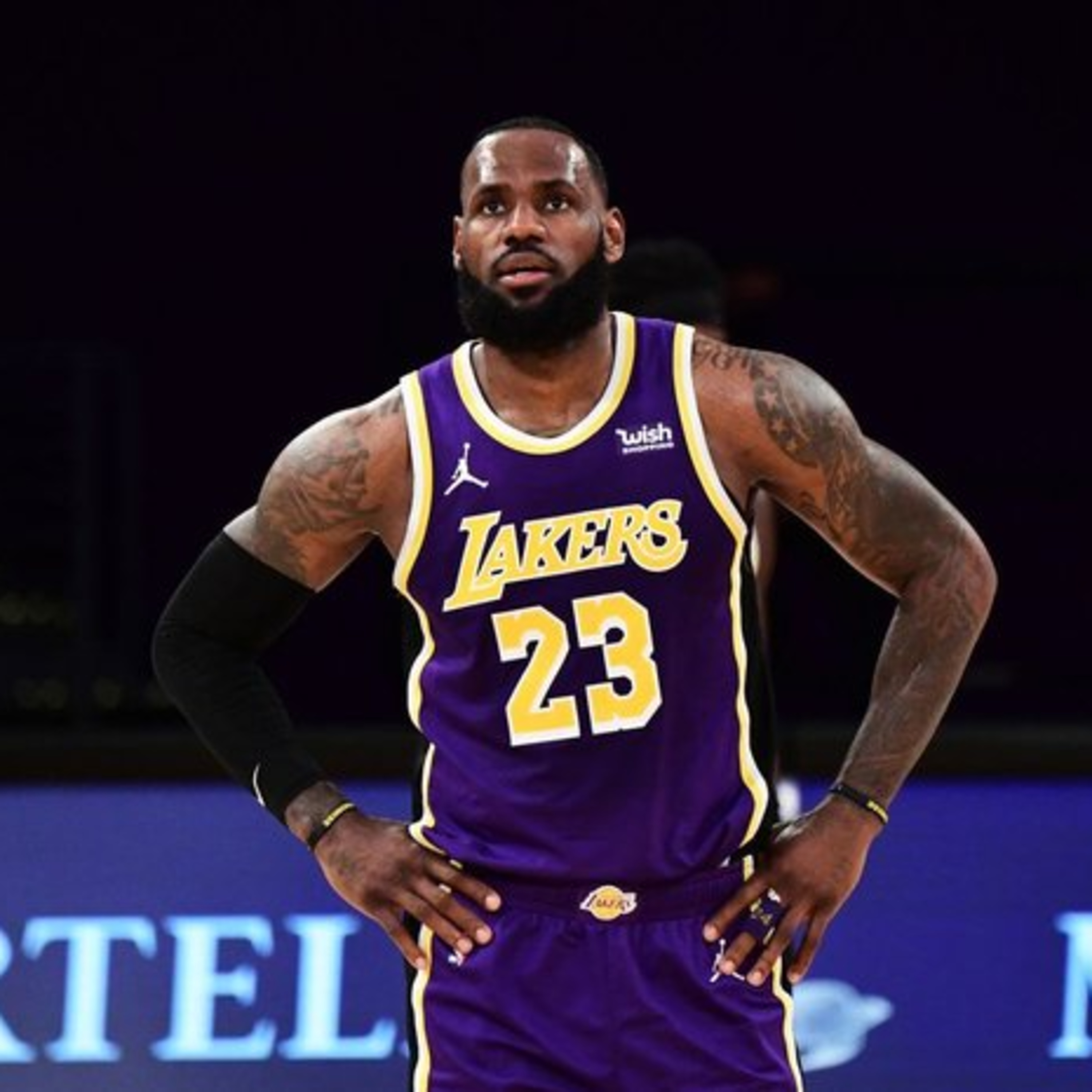 Lakers Fast Break- Lakers-Kings Post Game and LeBron is Back!