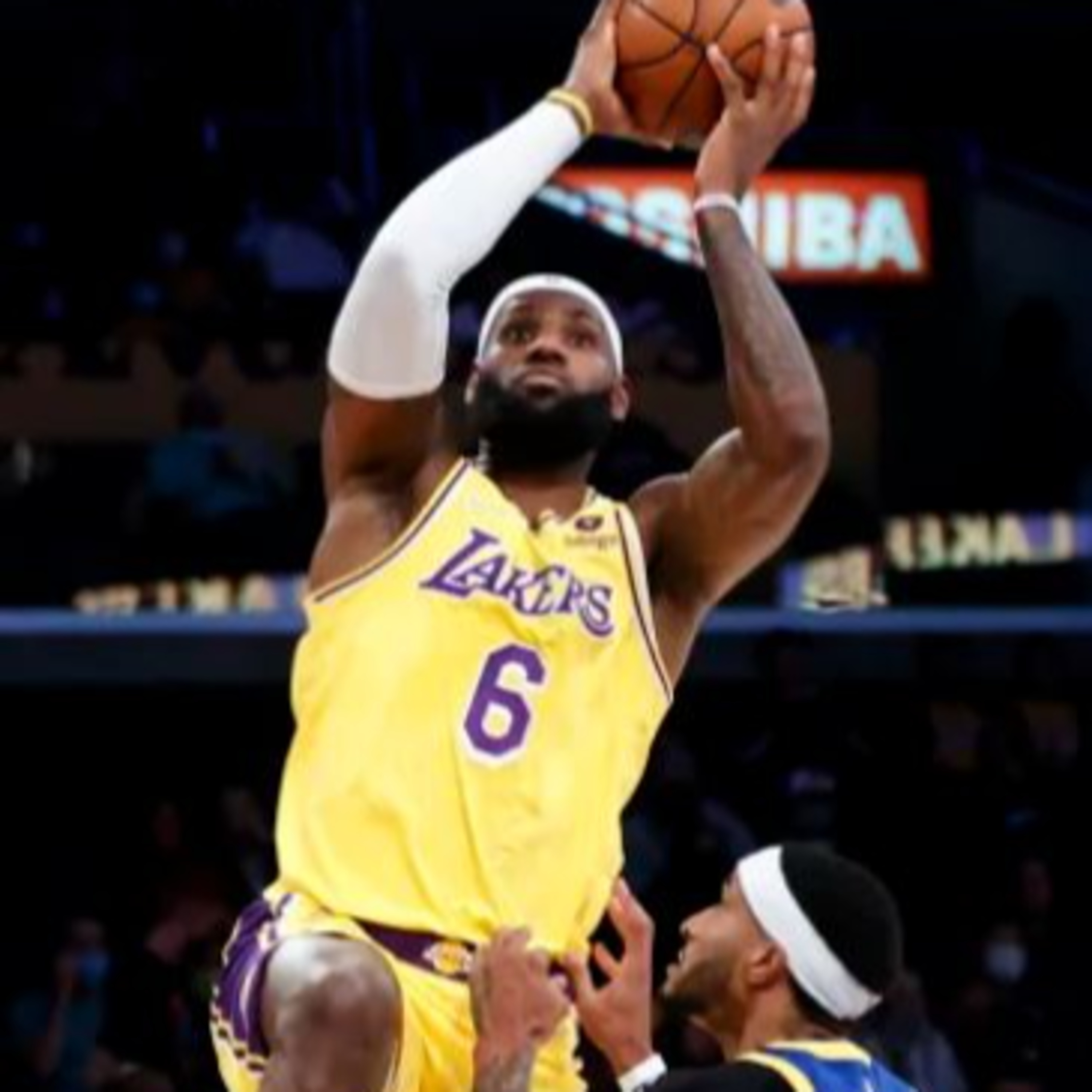 Lakers Fast Break - Lakers-Warriors Tuesday Preseason Post Game with LakerTom!