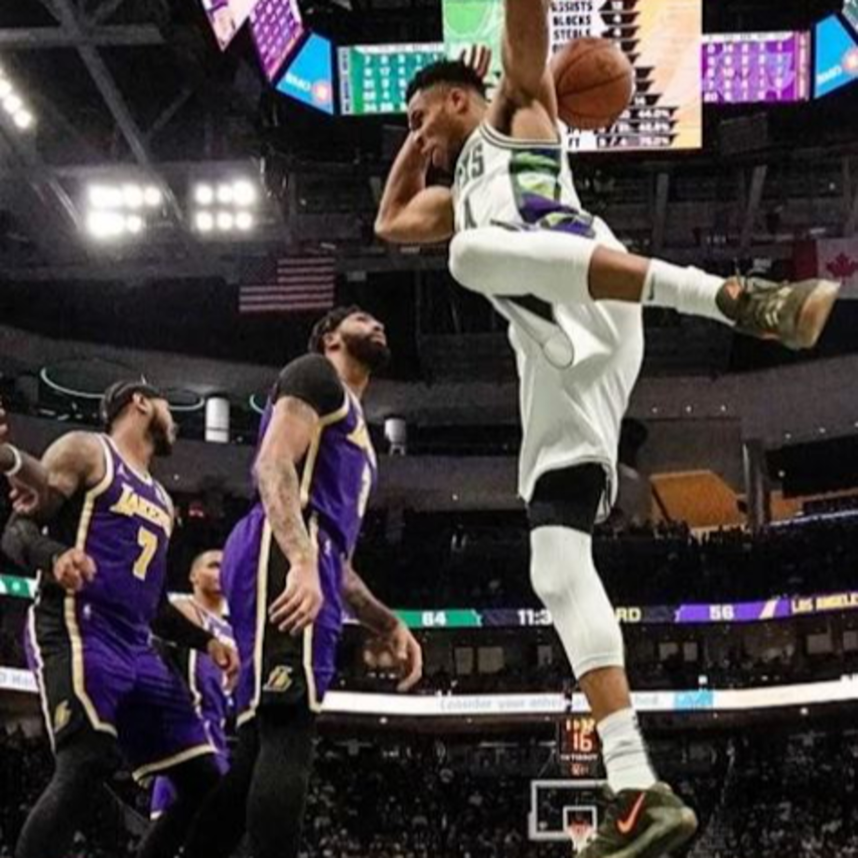 Lakers Fast Break- Lakers-Bucks Post Game with the Lakerholics!