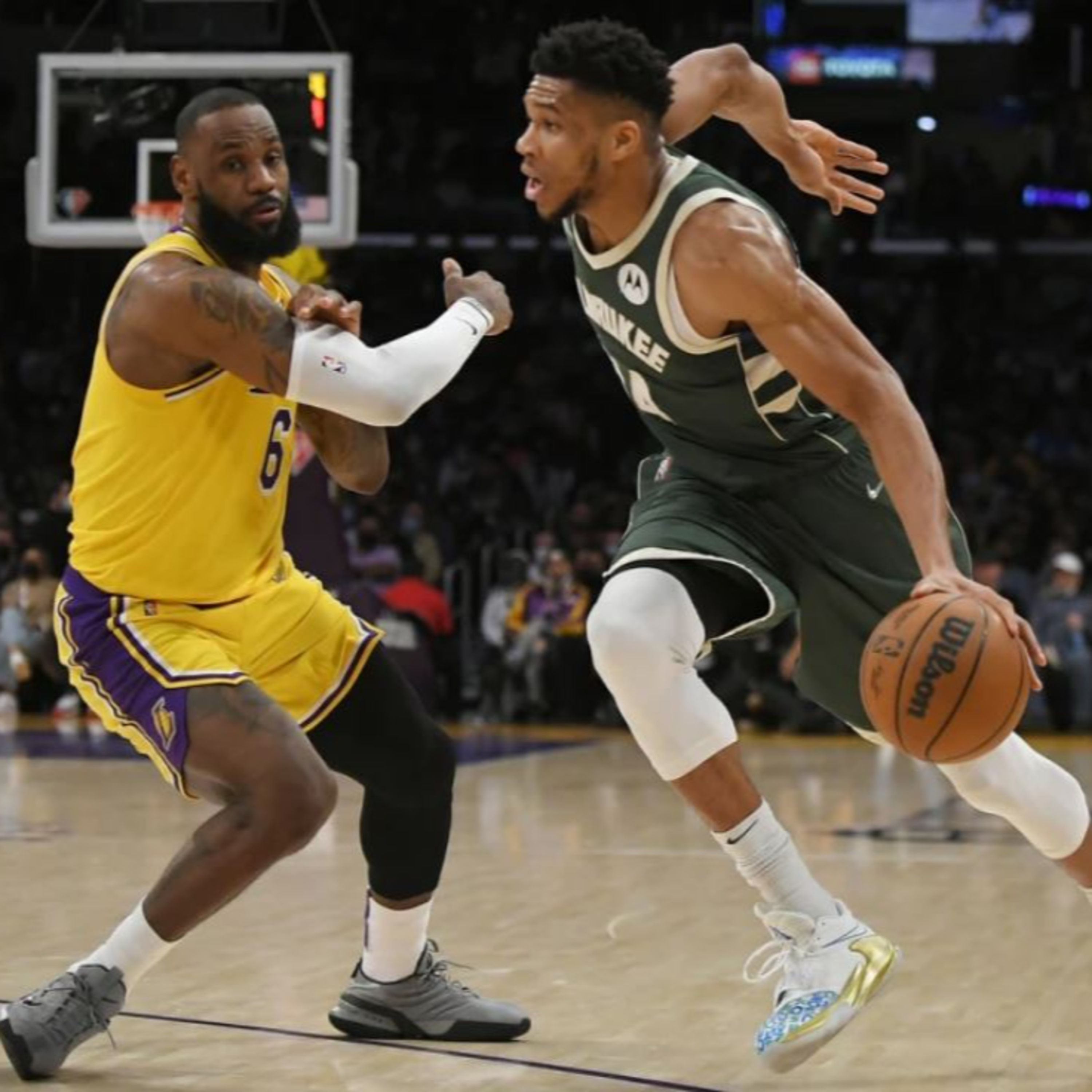 Lakers Fast Break- Lakers-Bucks Post Game and NBA Trade Talk with LakerTom!
