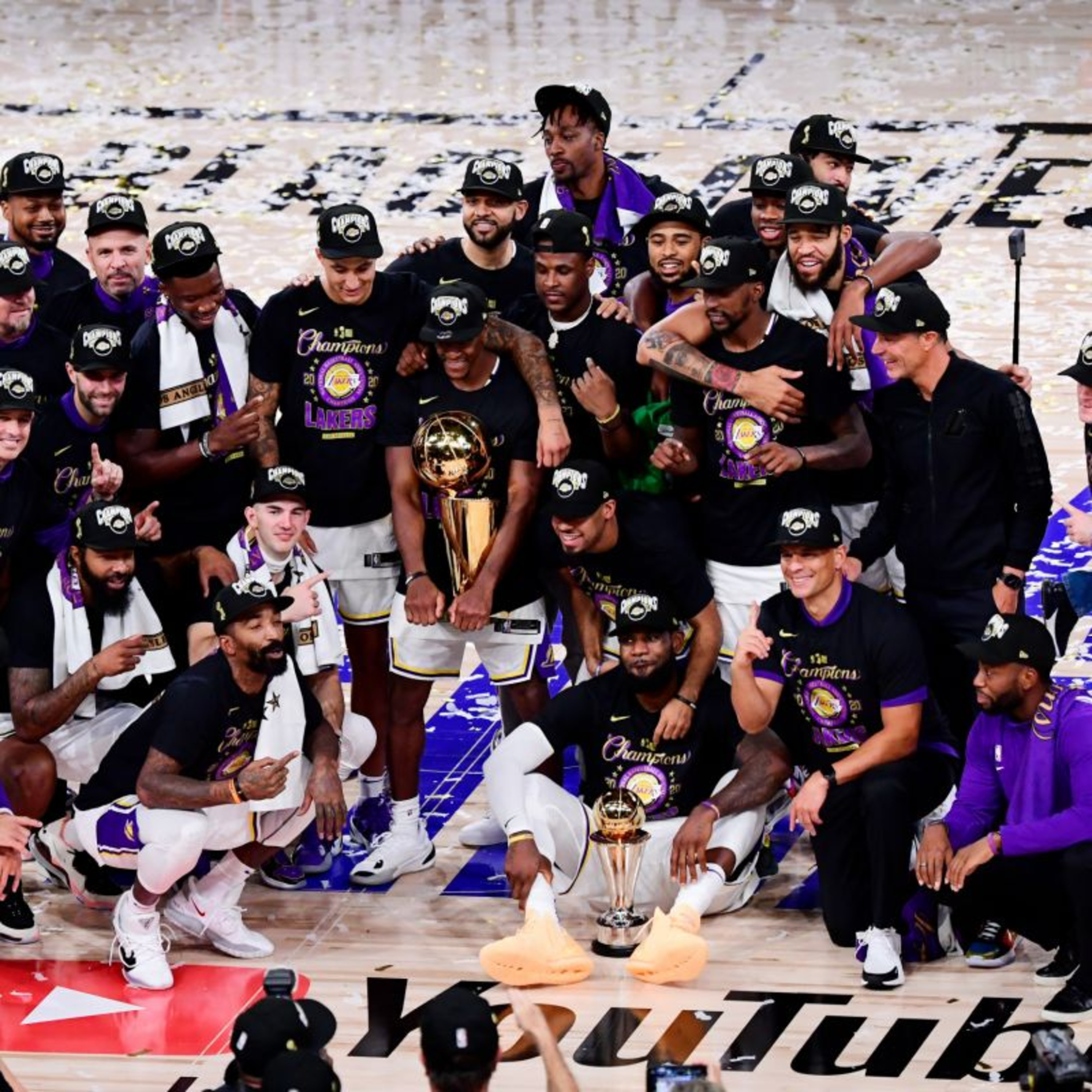 Lakers Fast Break- We Hit 500 Episodes With Boomer Perrault!