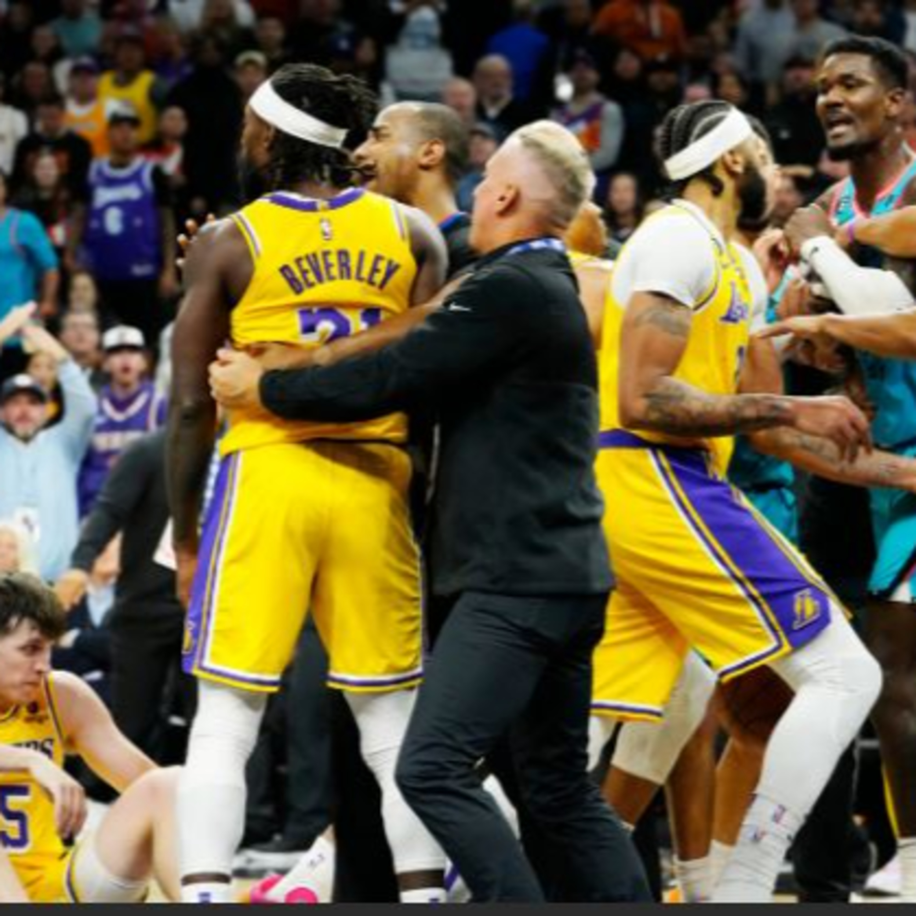 Lakers-Suns Wrap-Up! Group Chat!