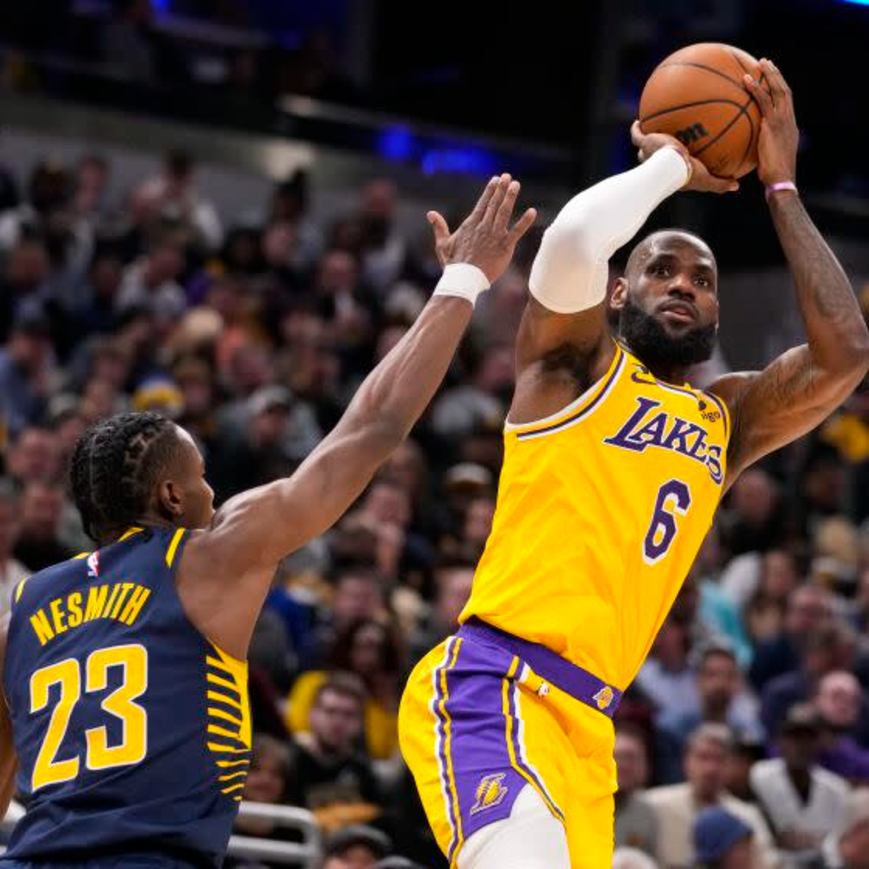 Lakers-Pacers Post Game! Lakers Escape A Wreck In Indiana! Group Chat!