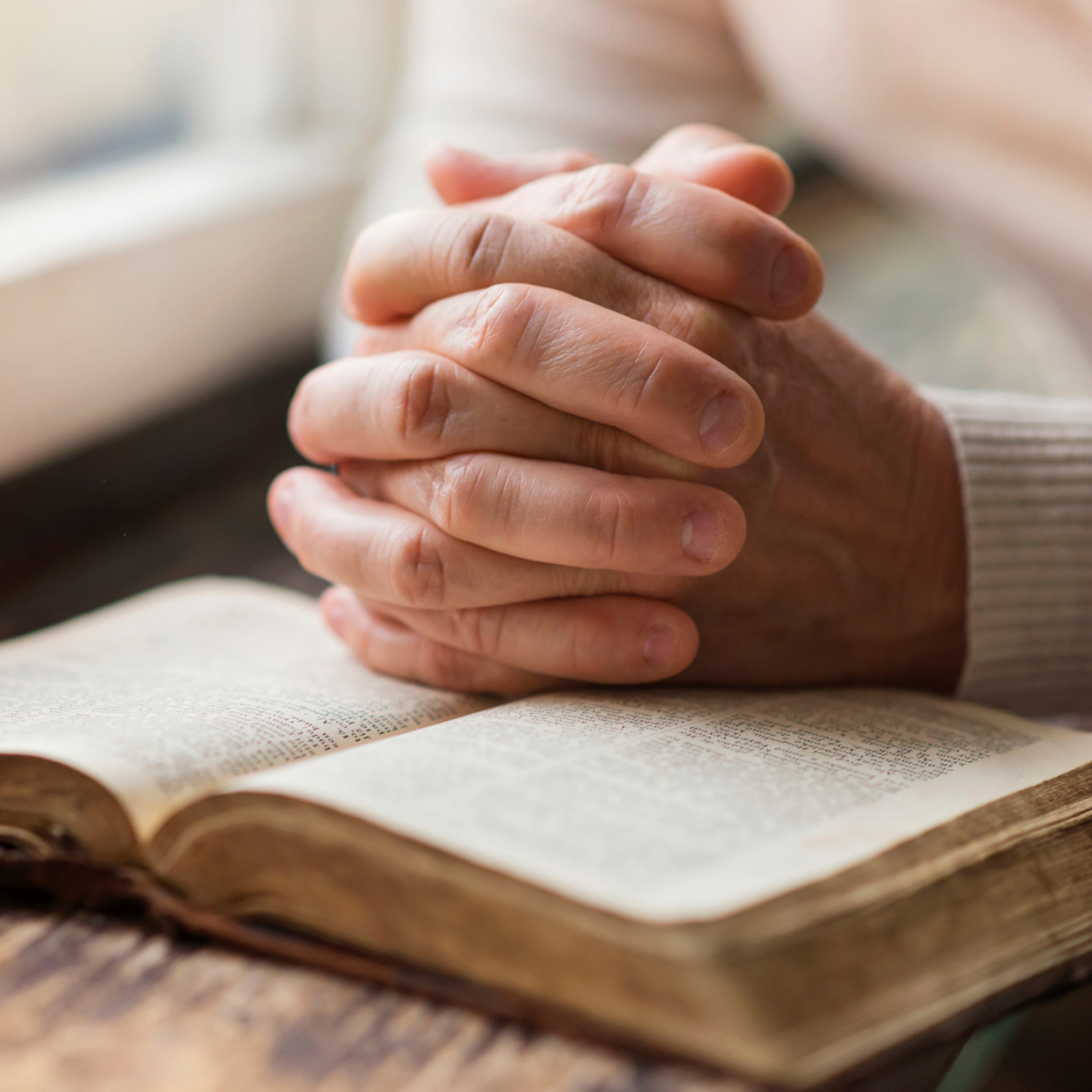 恩约教会主日讲道