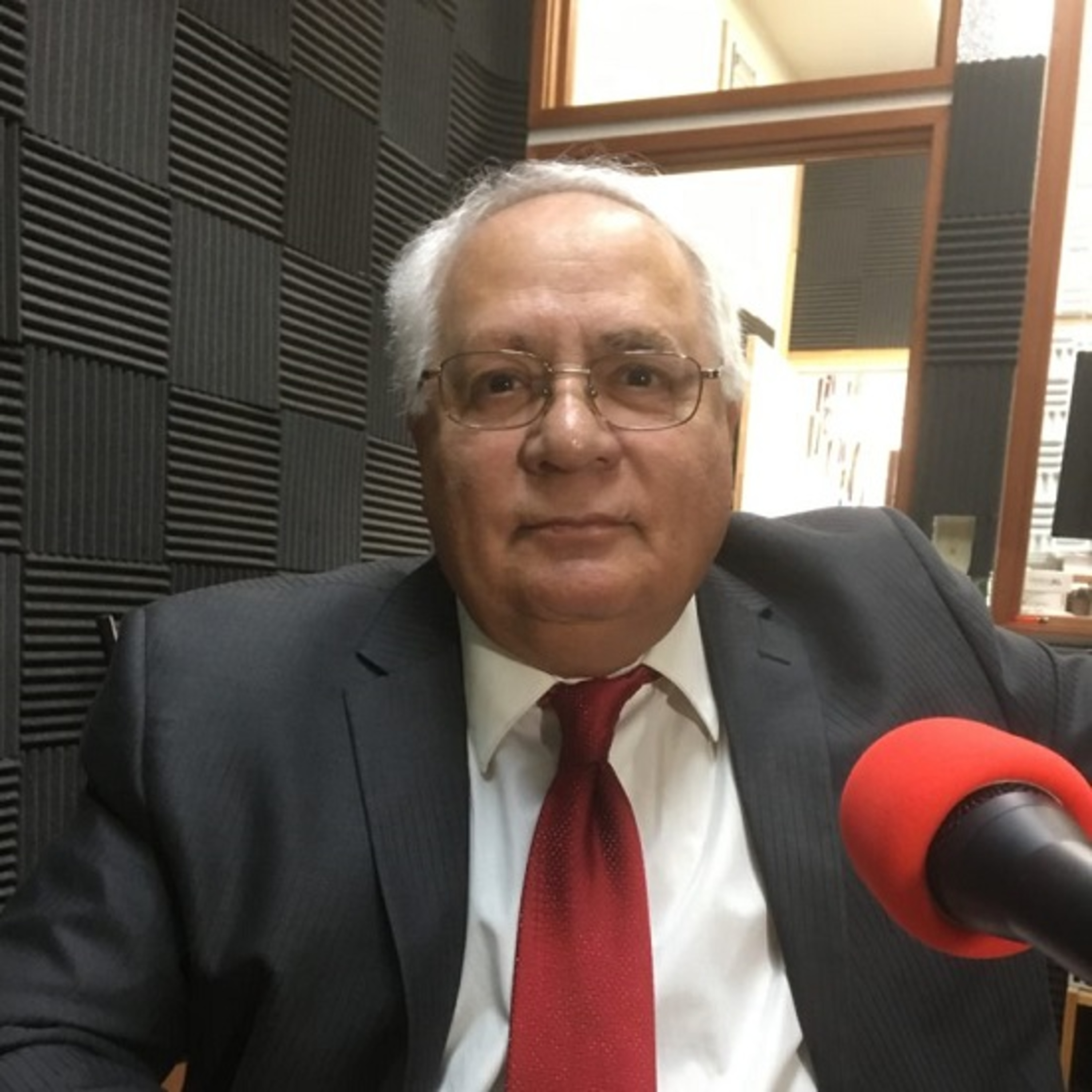 کاور انتخابات فرانسه از دیدکاه دارا صالح زاده