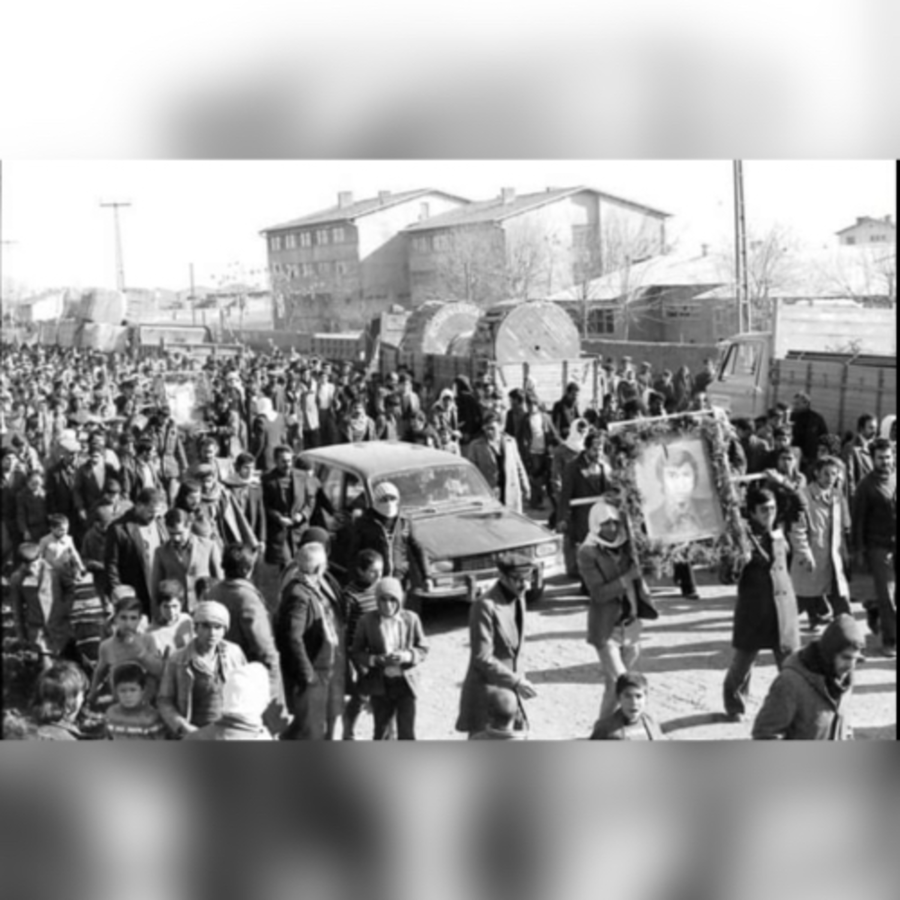 #24. Wêranşar 1977, Şerê Xal û Xwarzêyan û Kevokên Sipî episode artwork