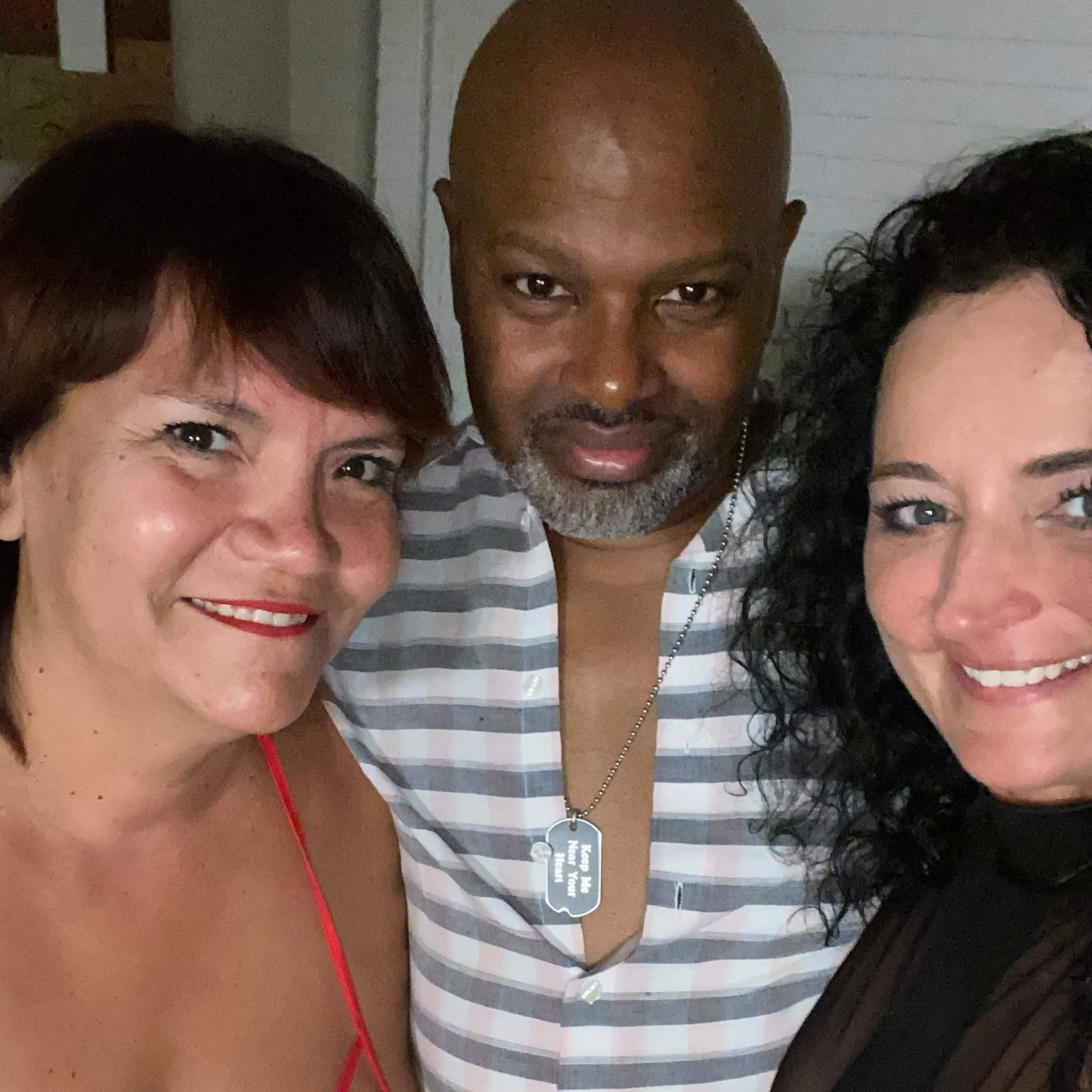 D. Loves, weekend threesome and so much more!