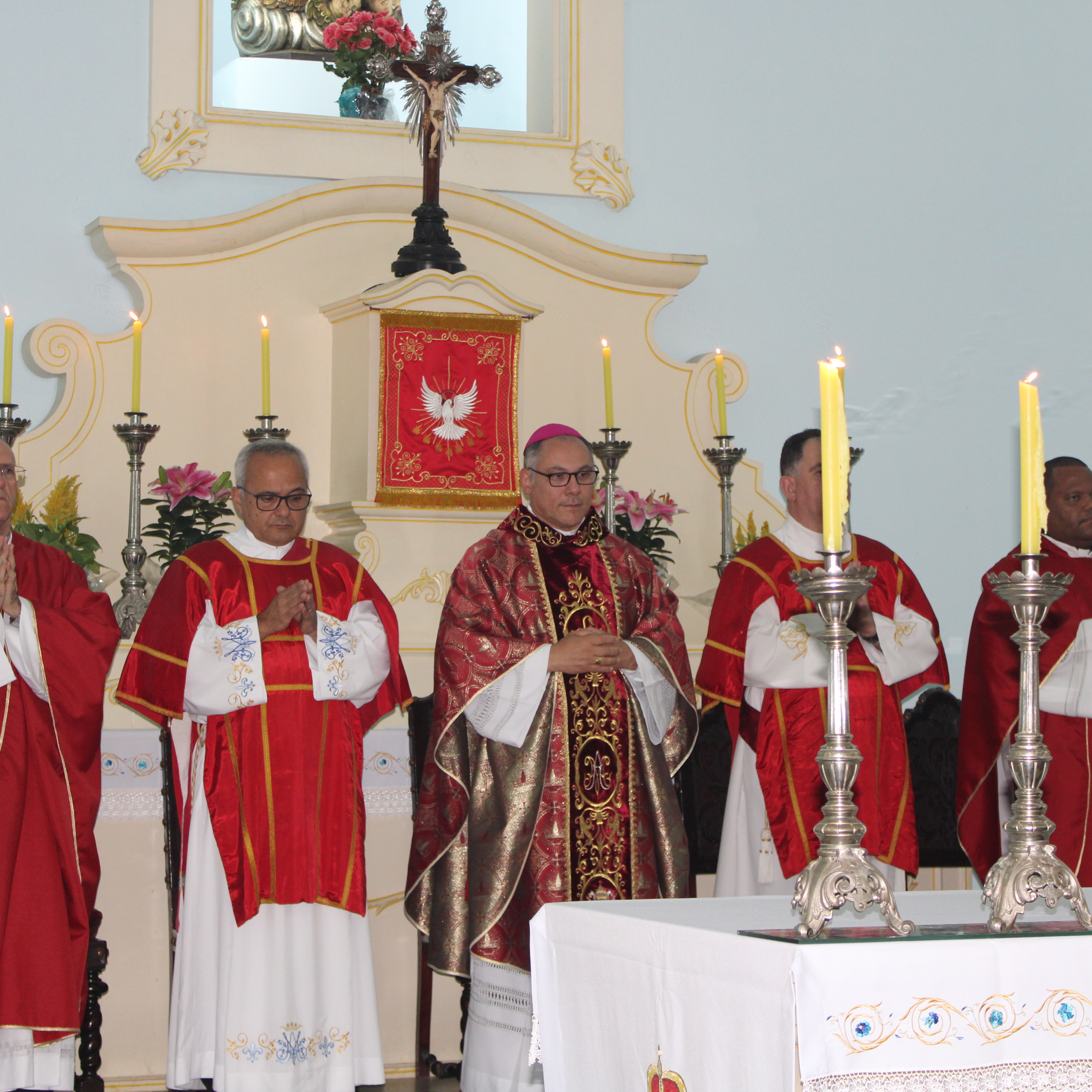 Amor Divino - A Voz da Diocese de Petrópolis