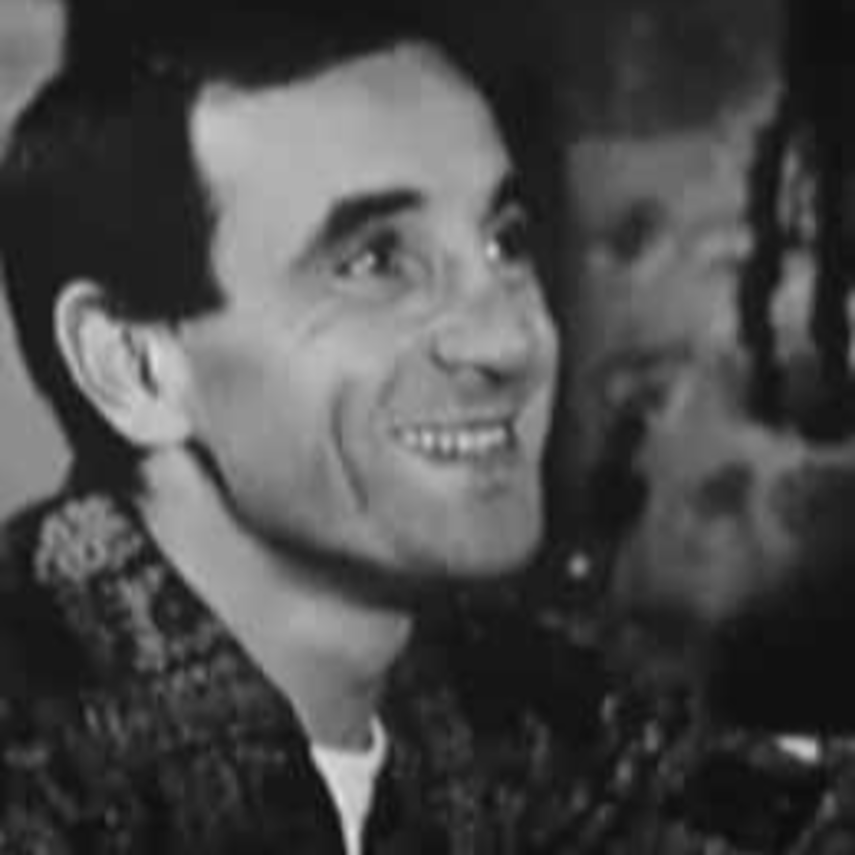 Charles Aznavour le champion de l'edification personnelle