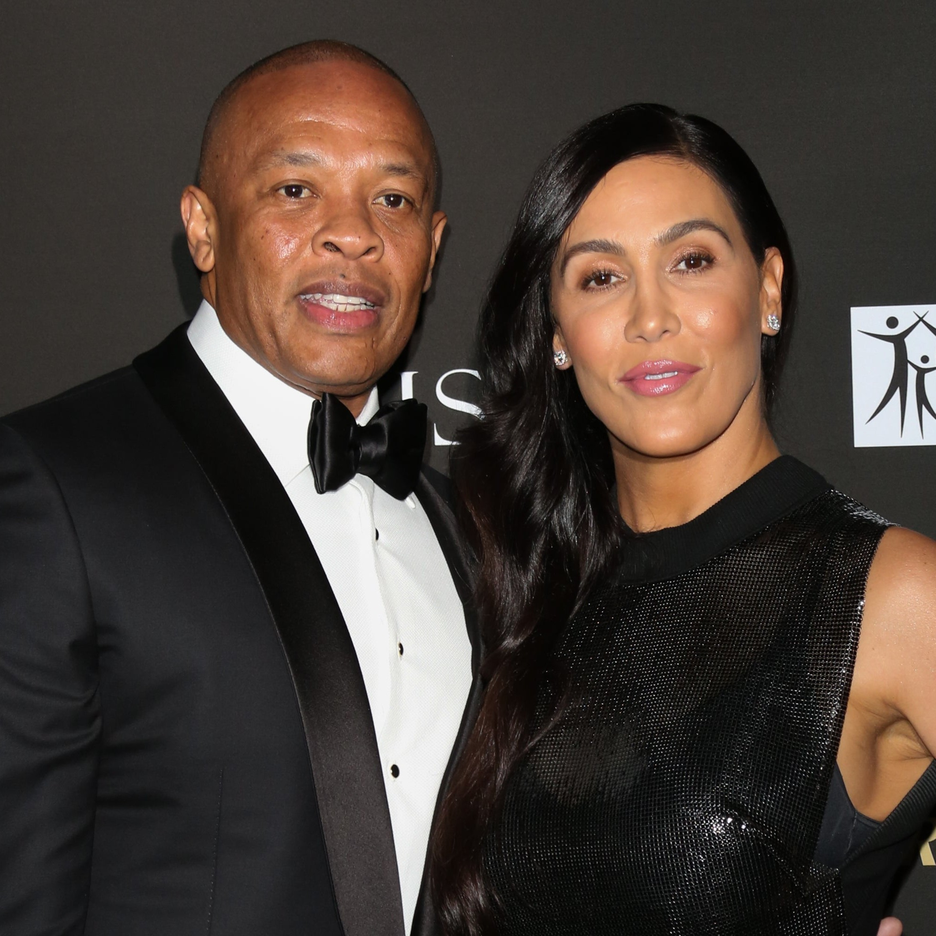 DR DRE-$1.5M-EX WIFE LAWER FEES episode artwork