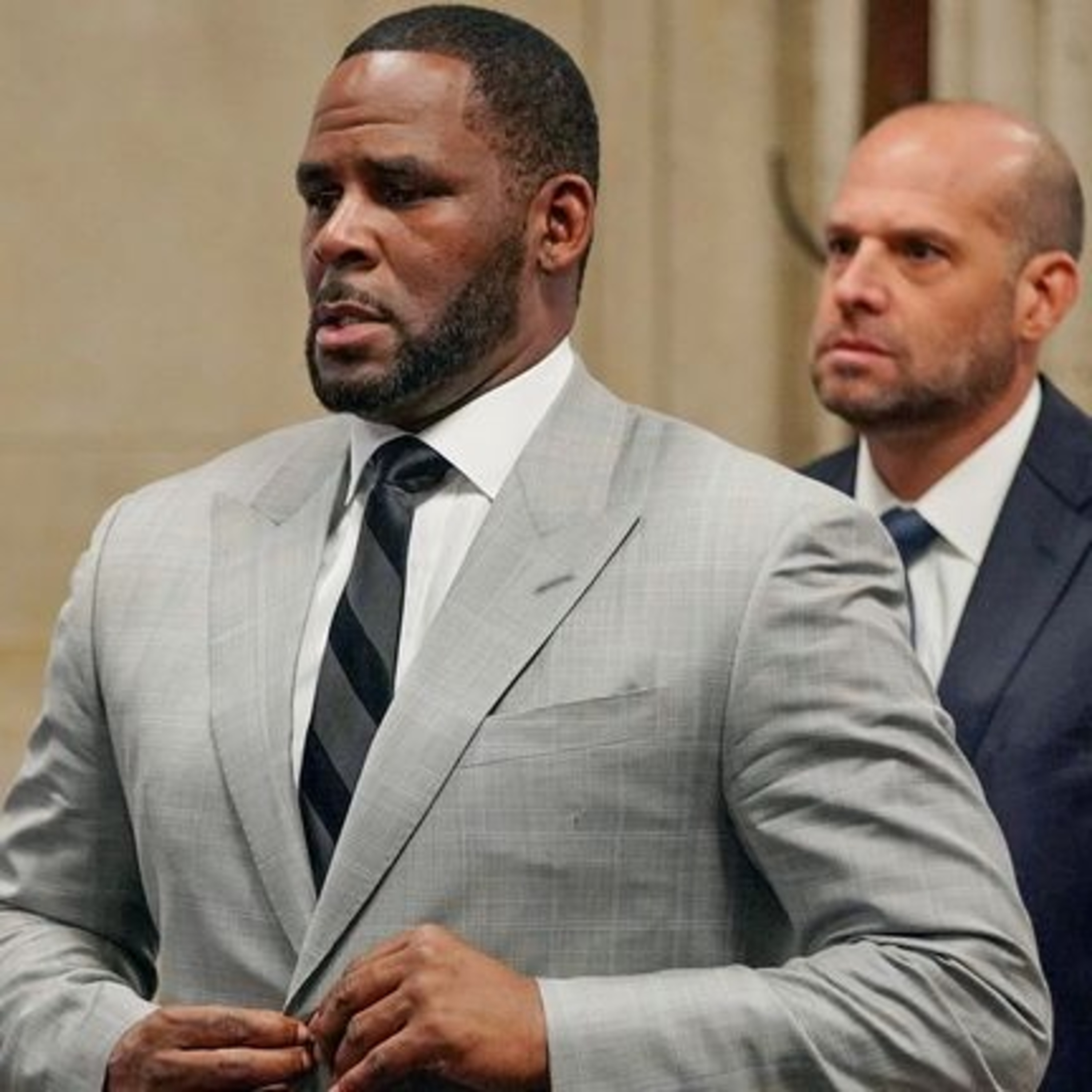 R KELLY-ROMAN -PUBLIC BLACK SHAMING episode artwork