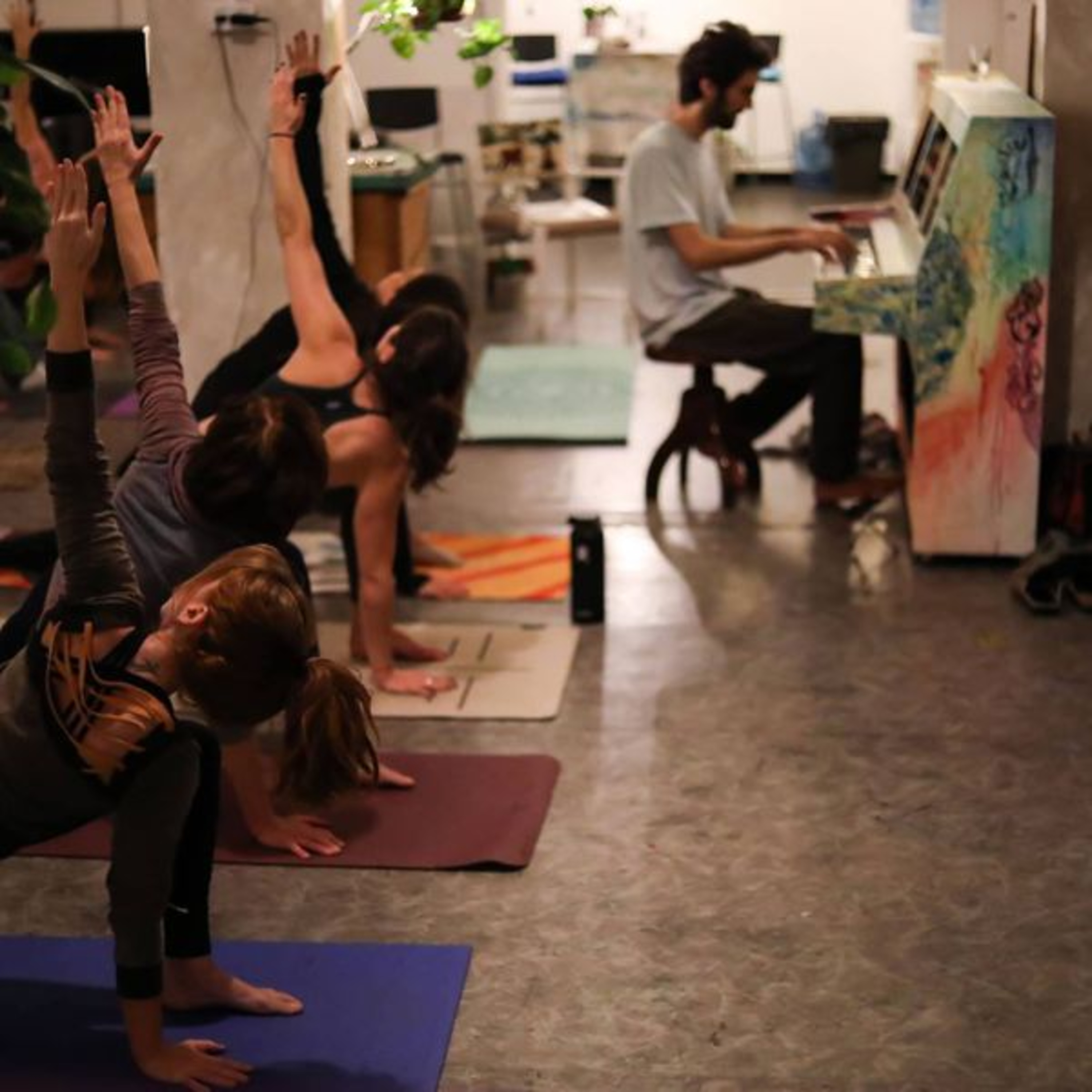 YogaFM יוגה