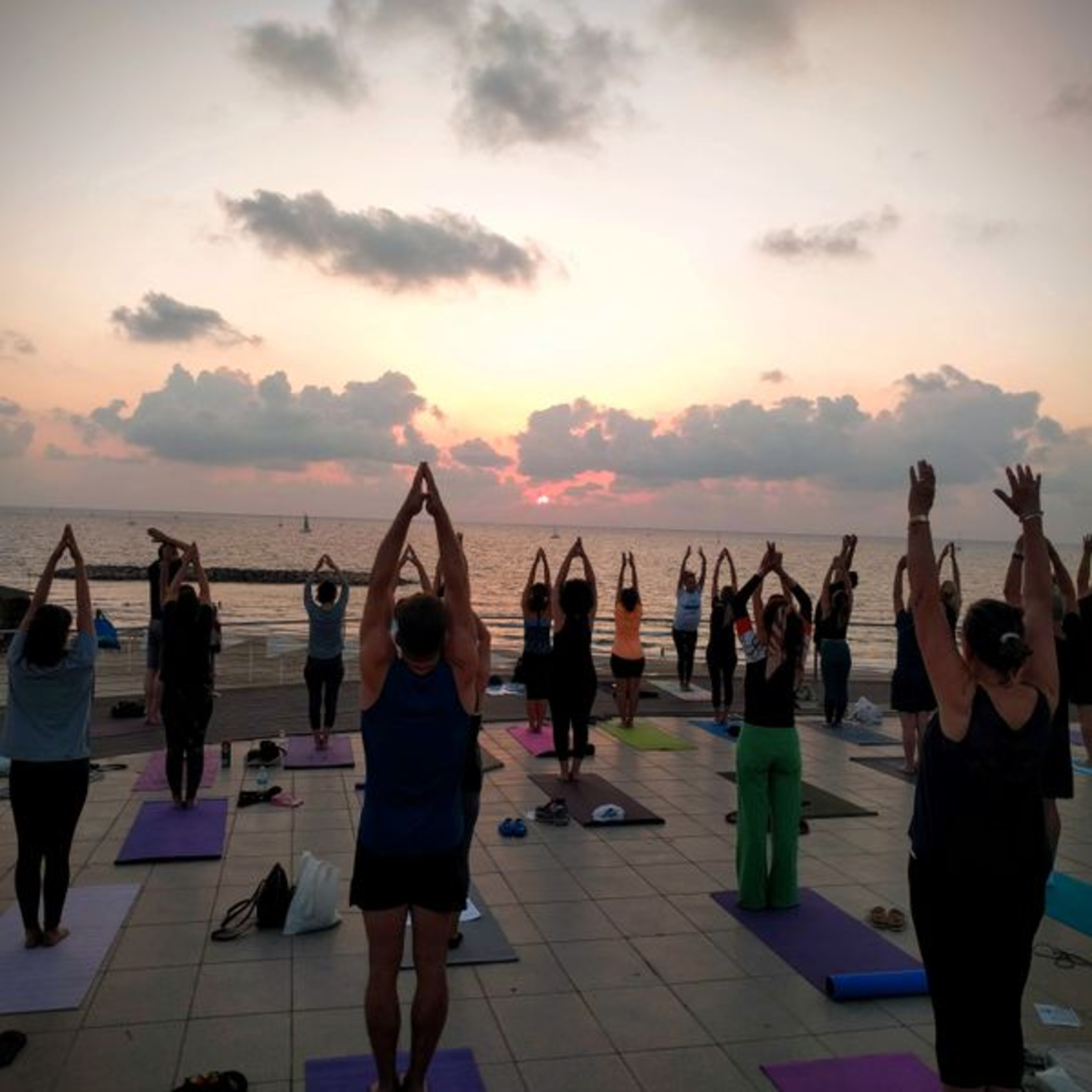YogaFM יוגה
