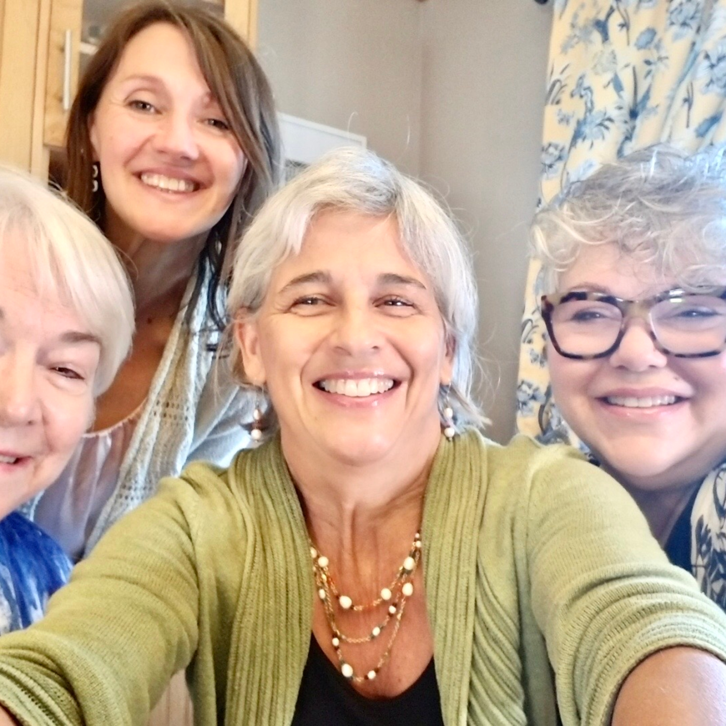 Around The Table With Powerful Women