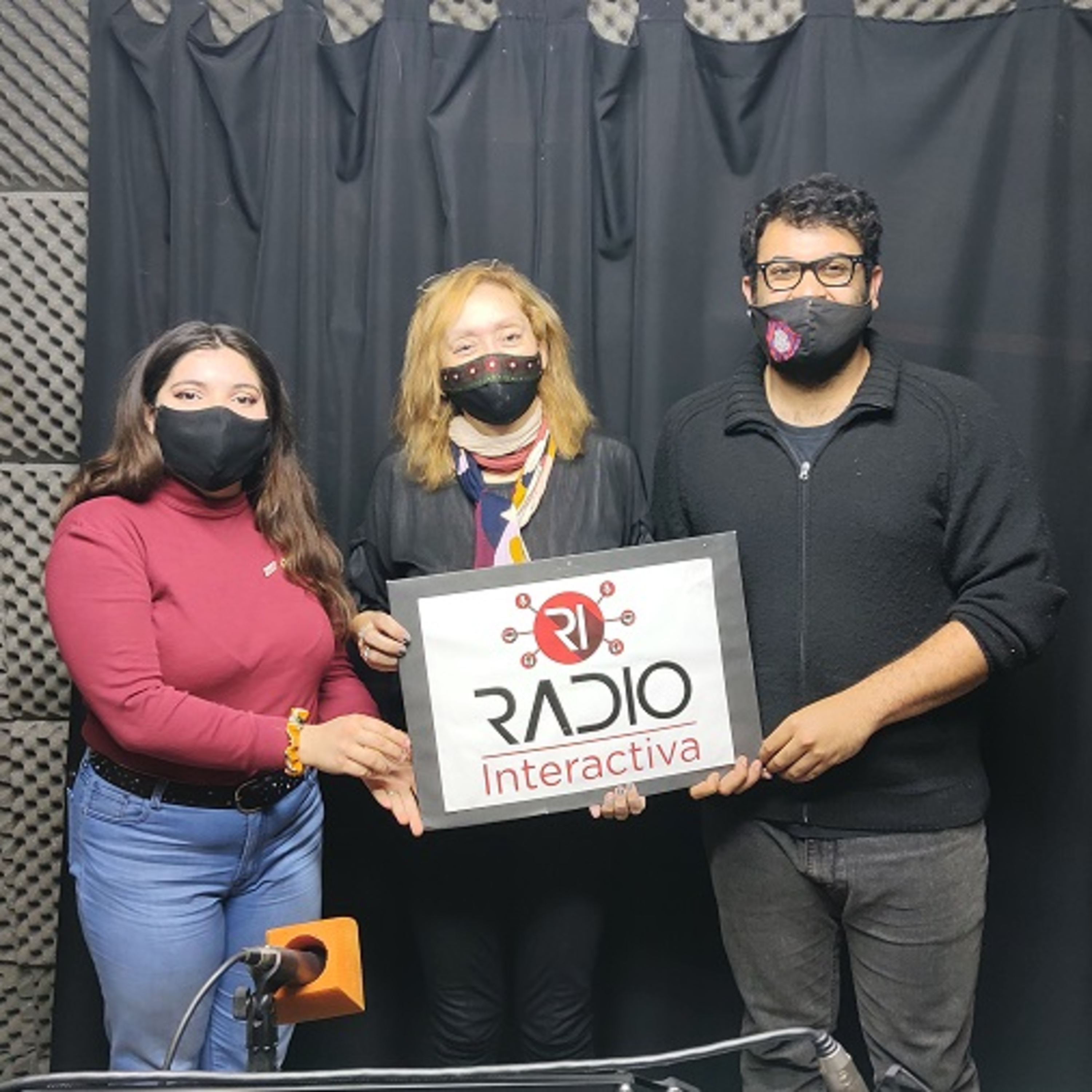 RADIO INTERACTIVA 98.3 MHZ