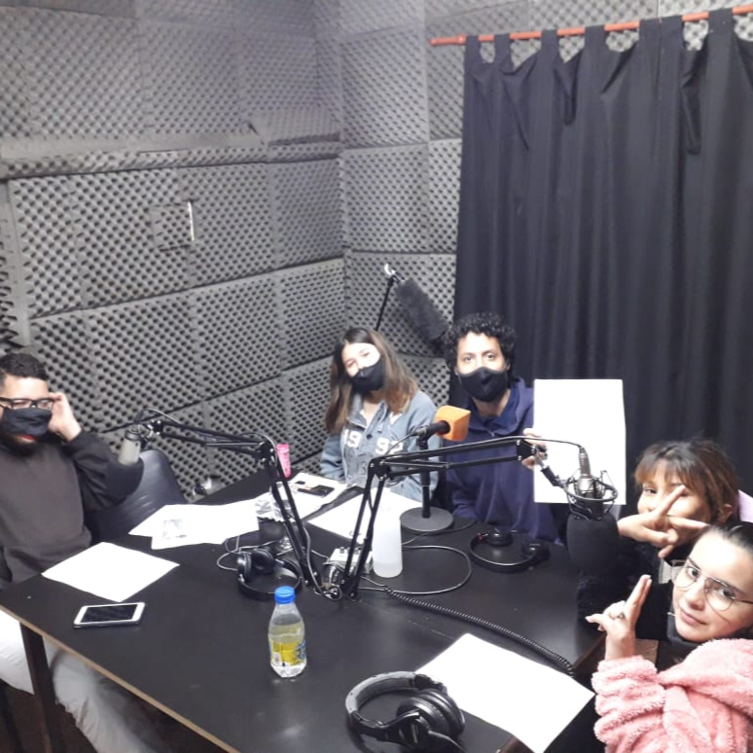 RADIO INTERACTIVA 98.3 MHZ