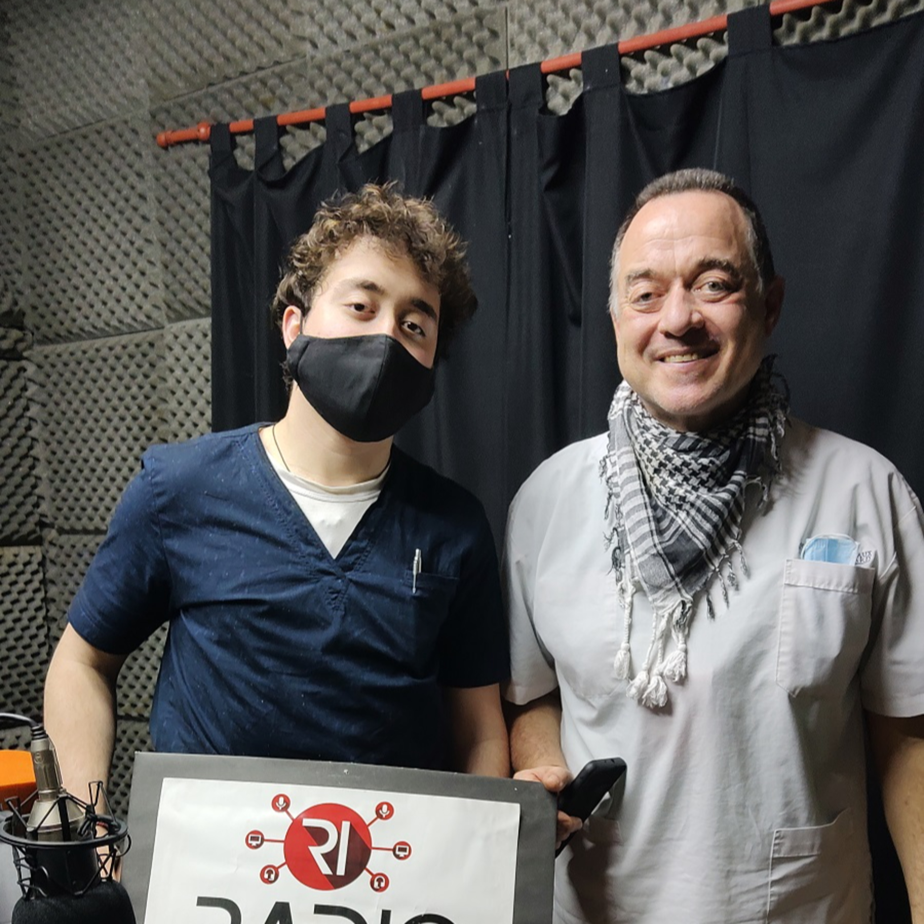 RADIO INTERACTIVA 98.3 MHZ