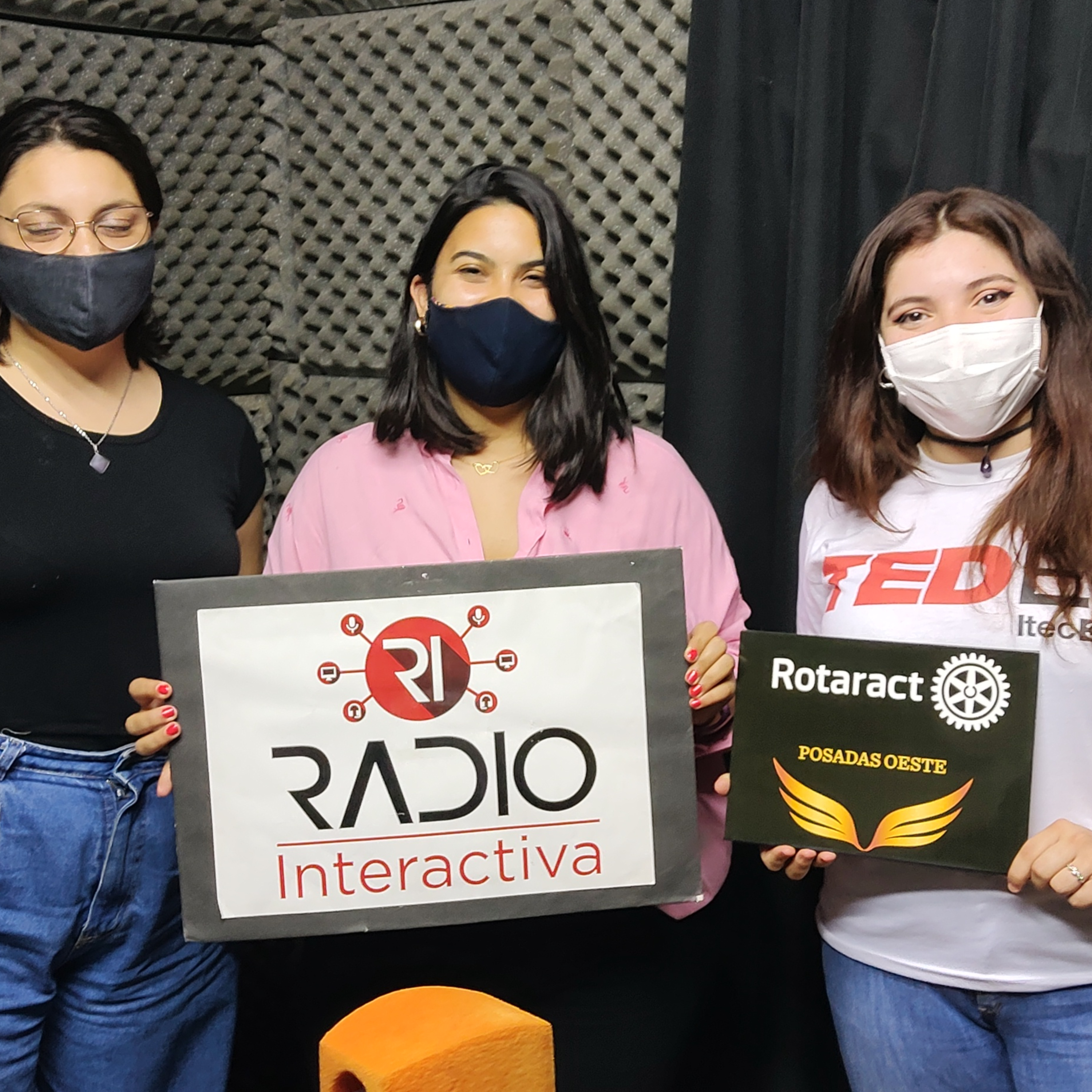 RADIO INTERACTIVA 98.3 MHZ