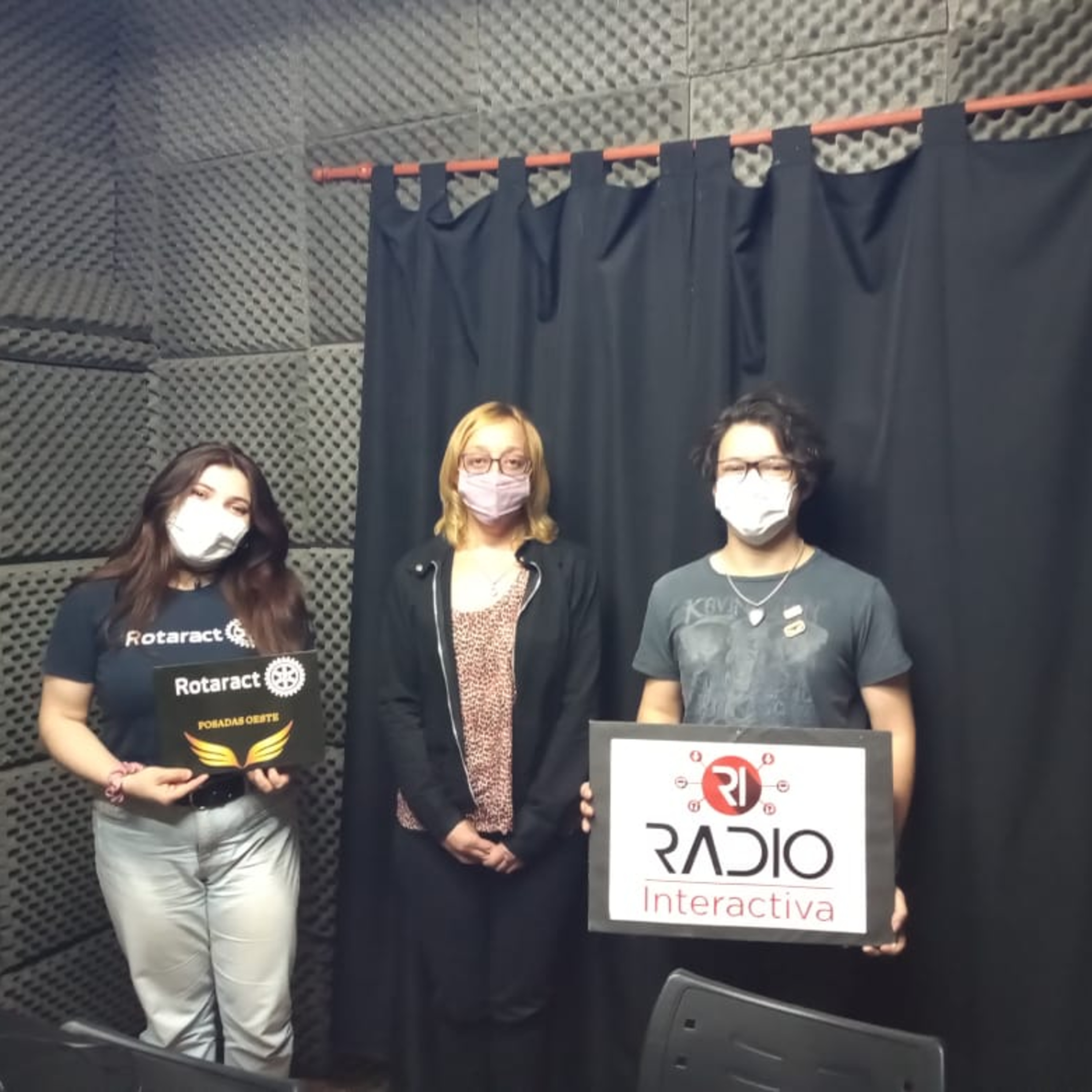 RADIO INTERACTIVA 98.3 MHZ