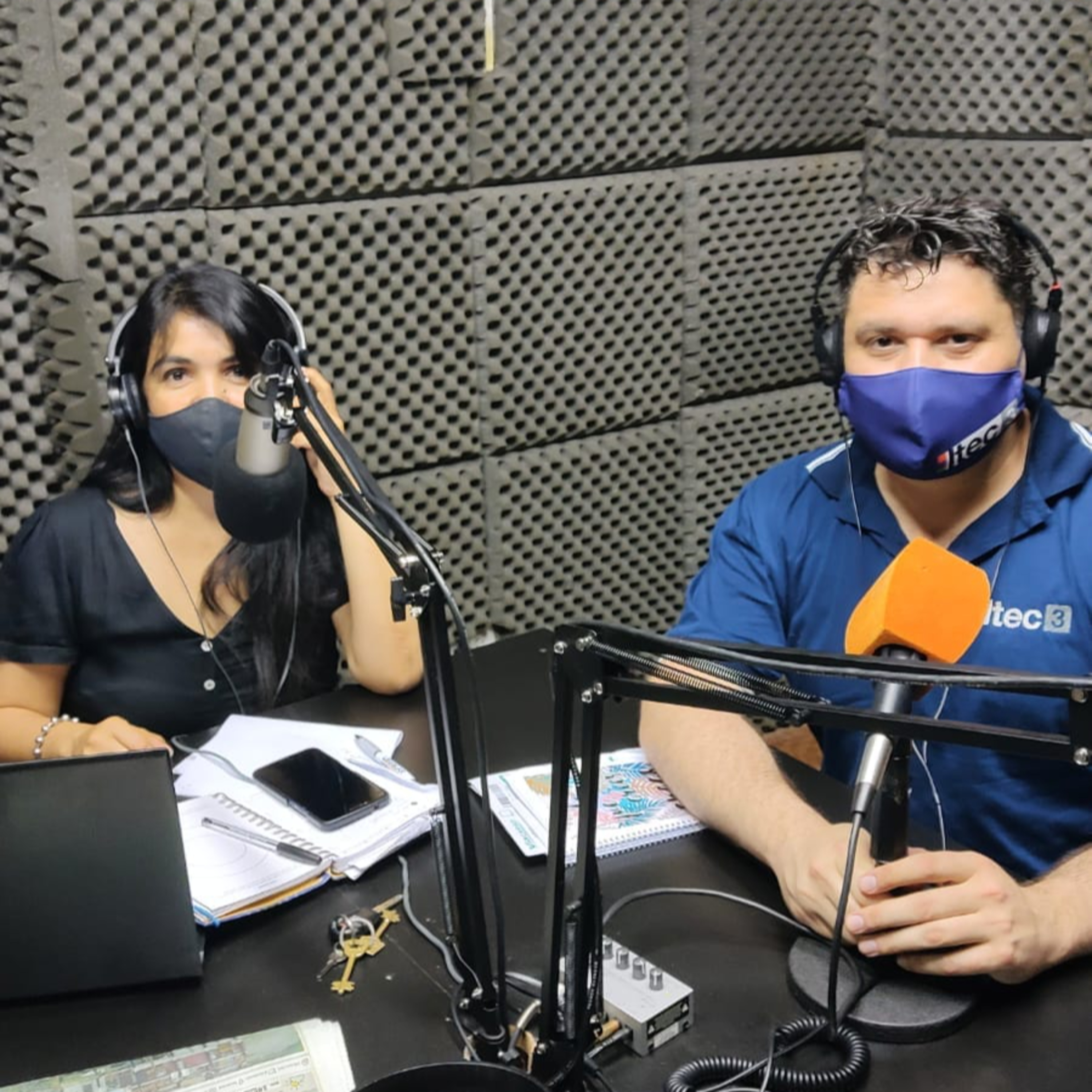 RADIO INTERACTIVA 98.3 MHZ