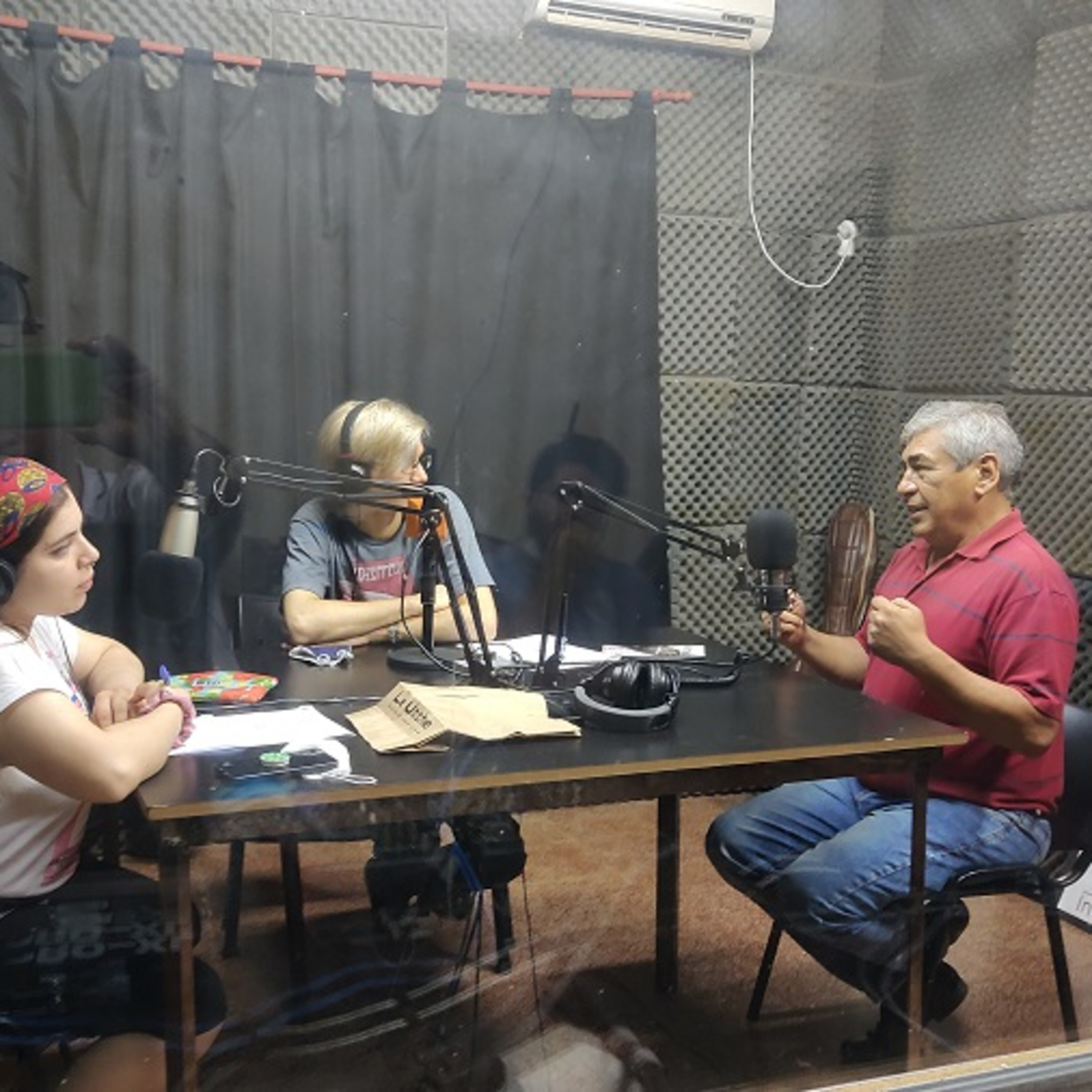 RADIO INTERACTIVA 98.3 MHZ