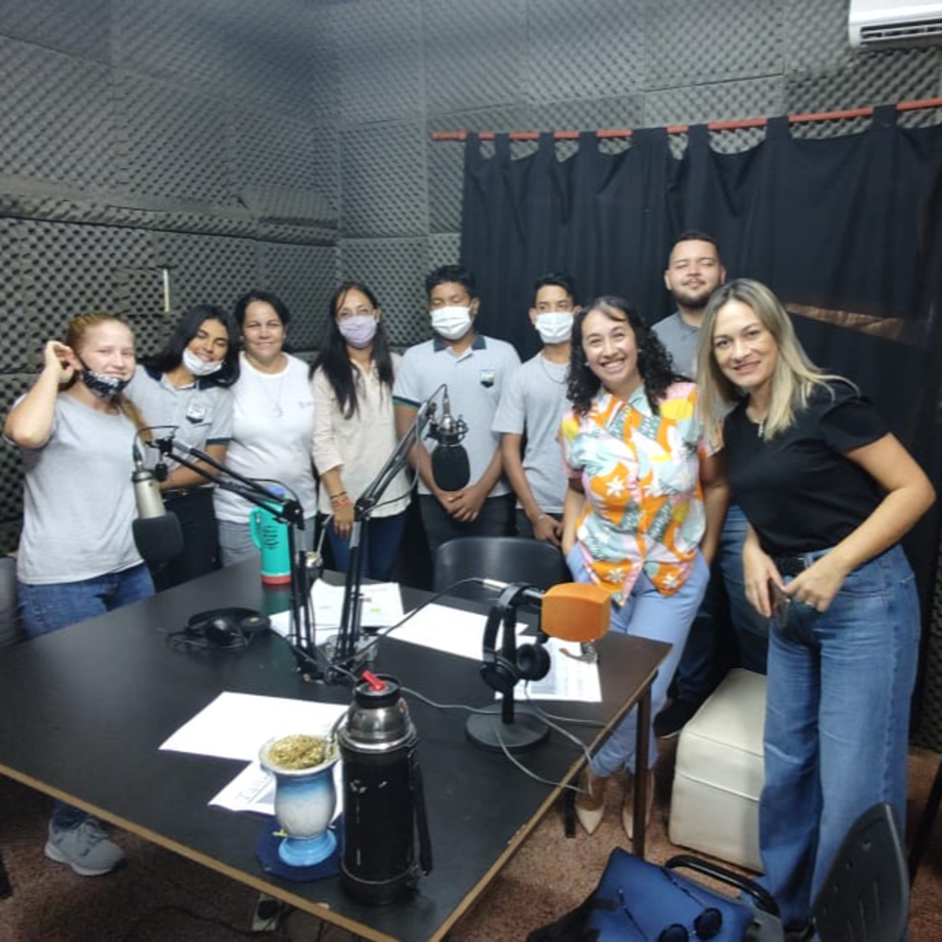 RADIO INTERACTIVA 98.3 MHZ