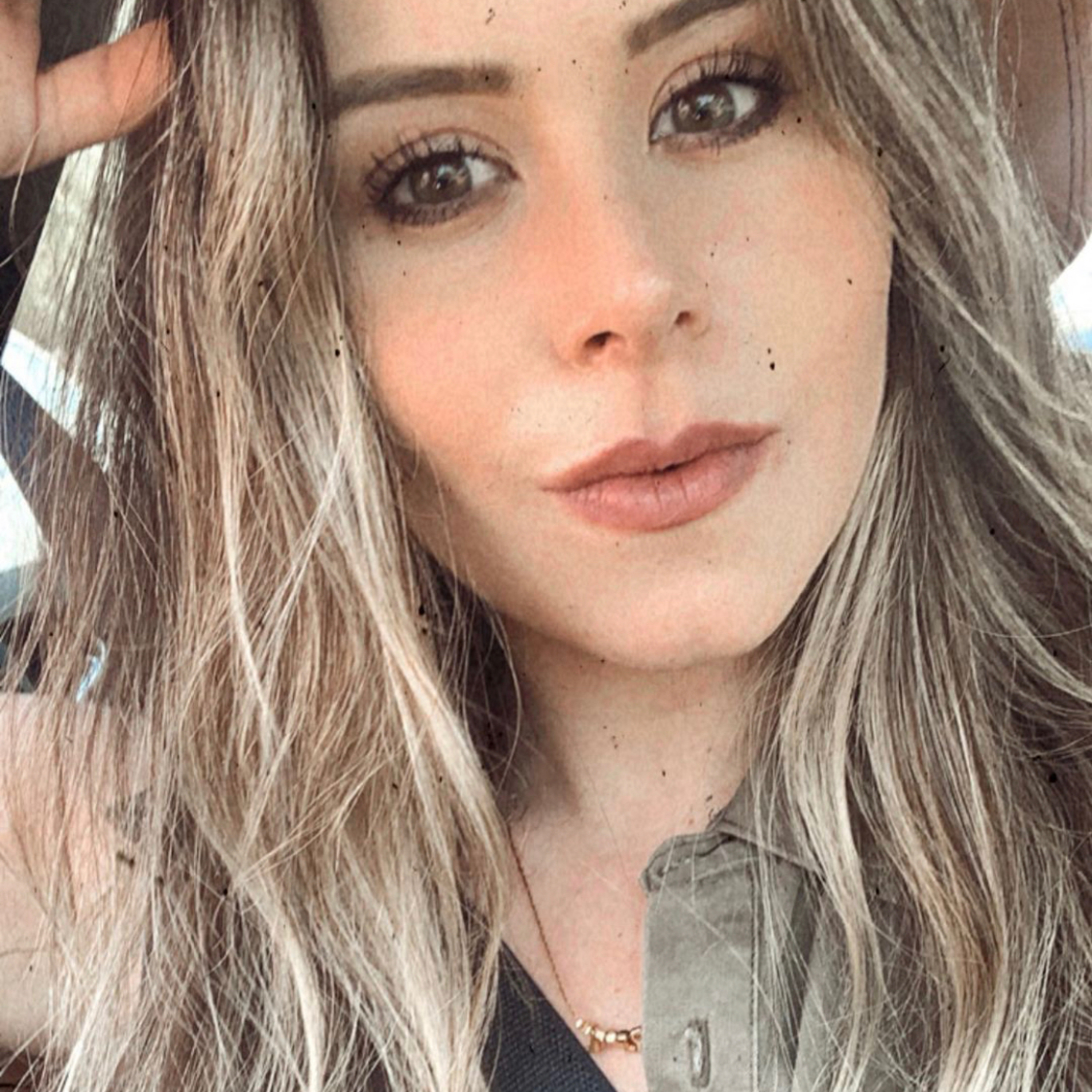 ARLETTE ANAYA