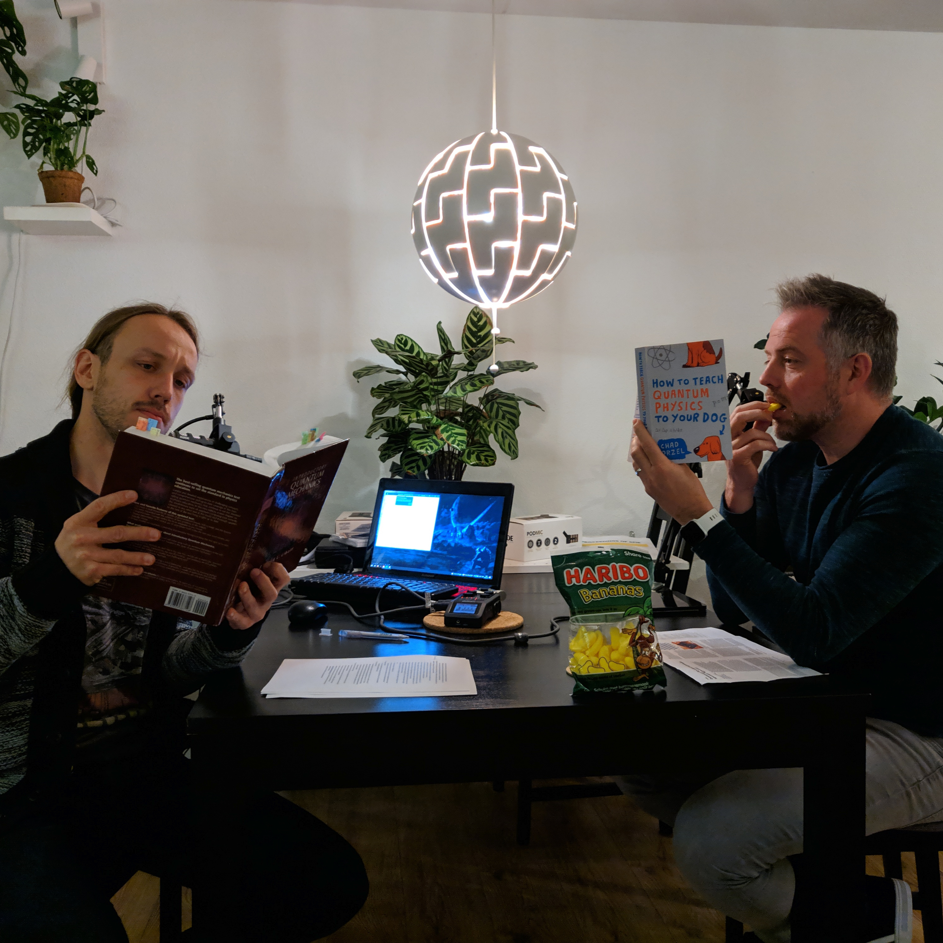 S01E02b - Hoe kwam de Leek nou bij de Doctor?