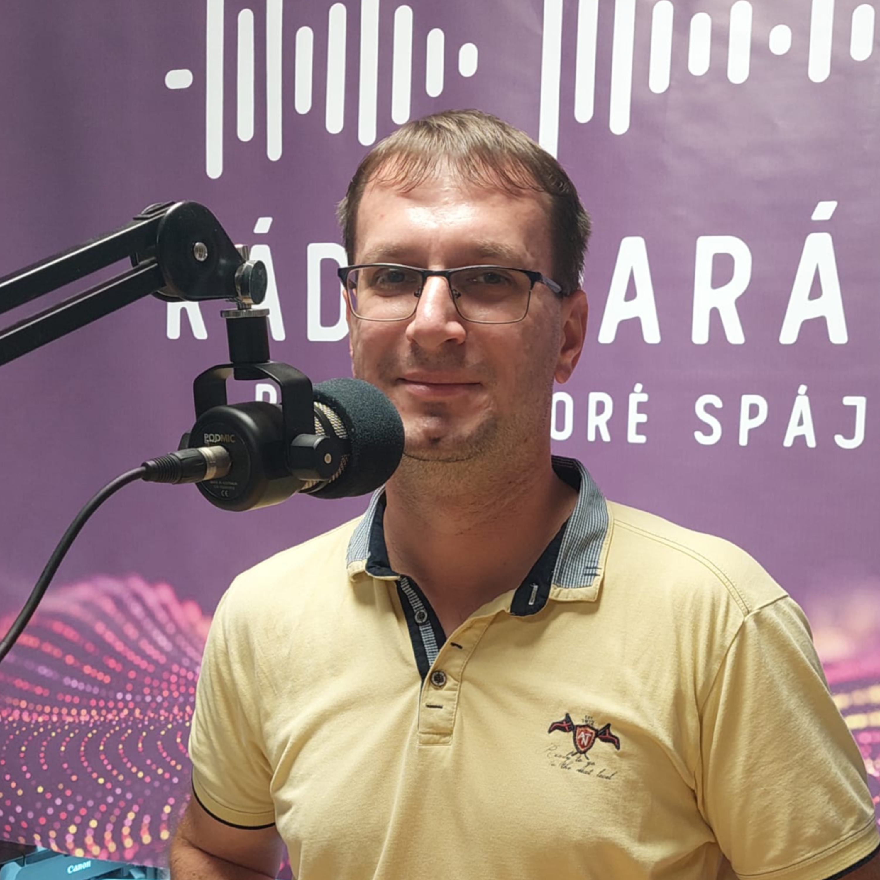Rádio Paráda - rádio, ktoré spája