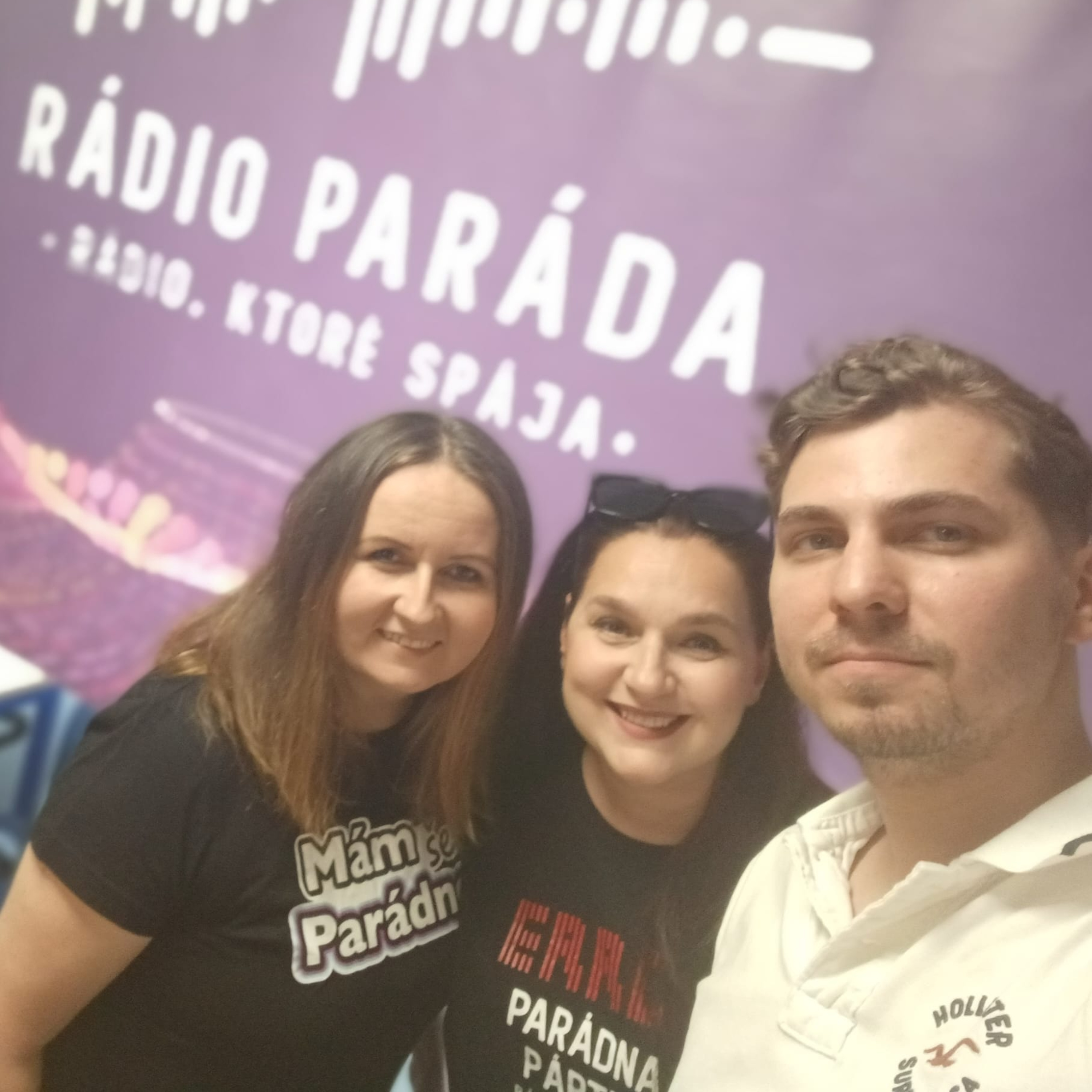 Rádio Paráda - rádio, ktoré spája