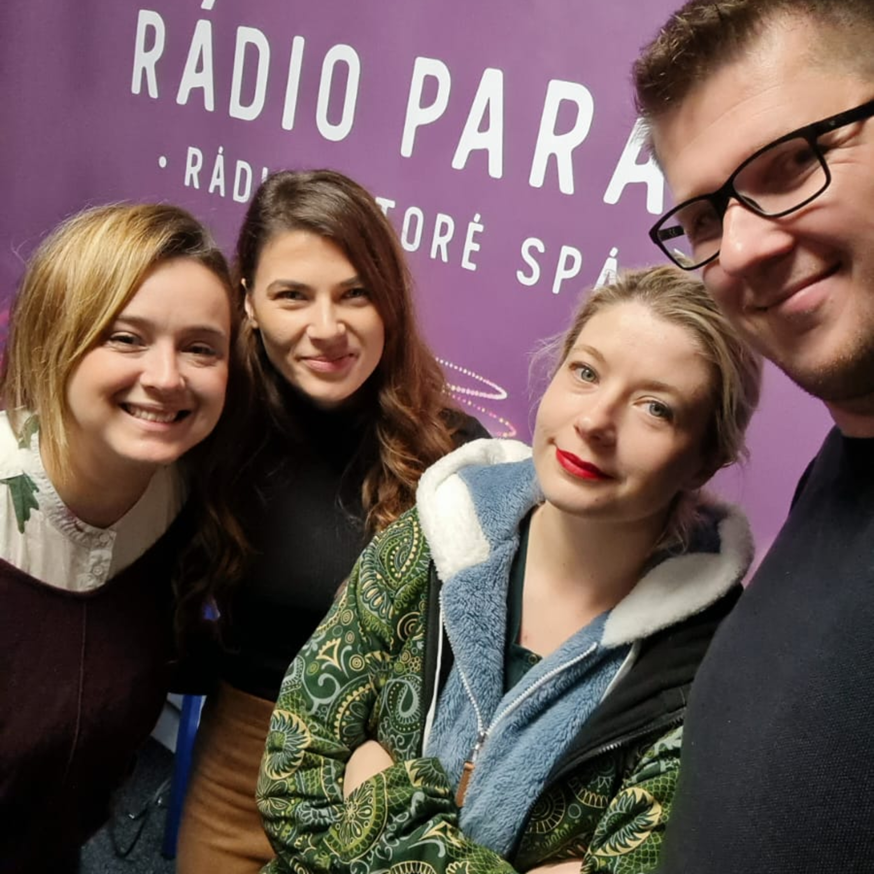 Rádio Paráda - rádio, ktoré spája