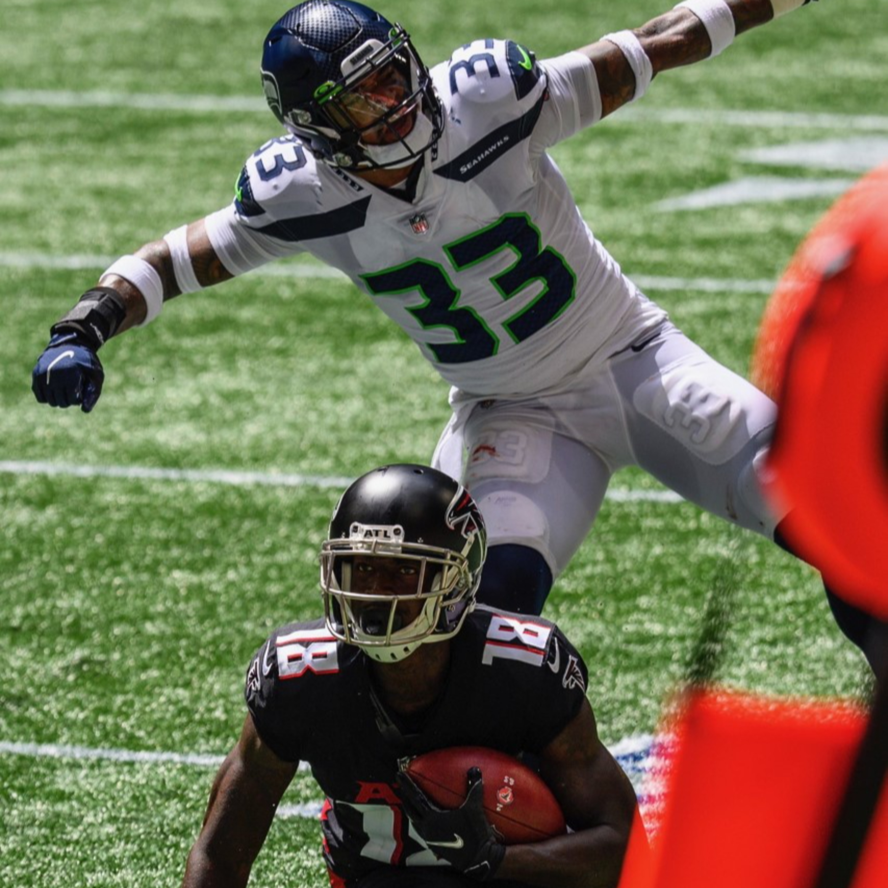 Episode 22: The Seahawks air attack, and the Mariners "home" away from home episode artwork