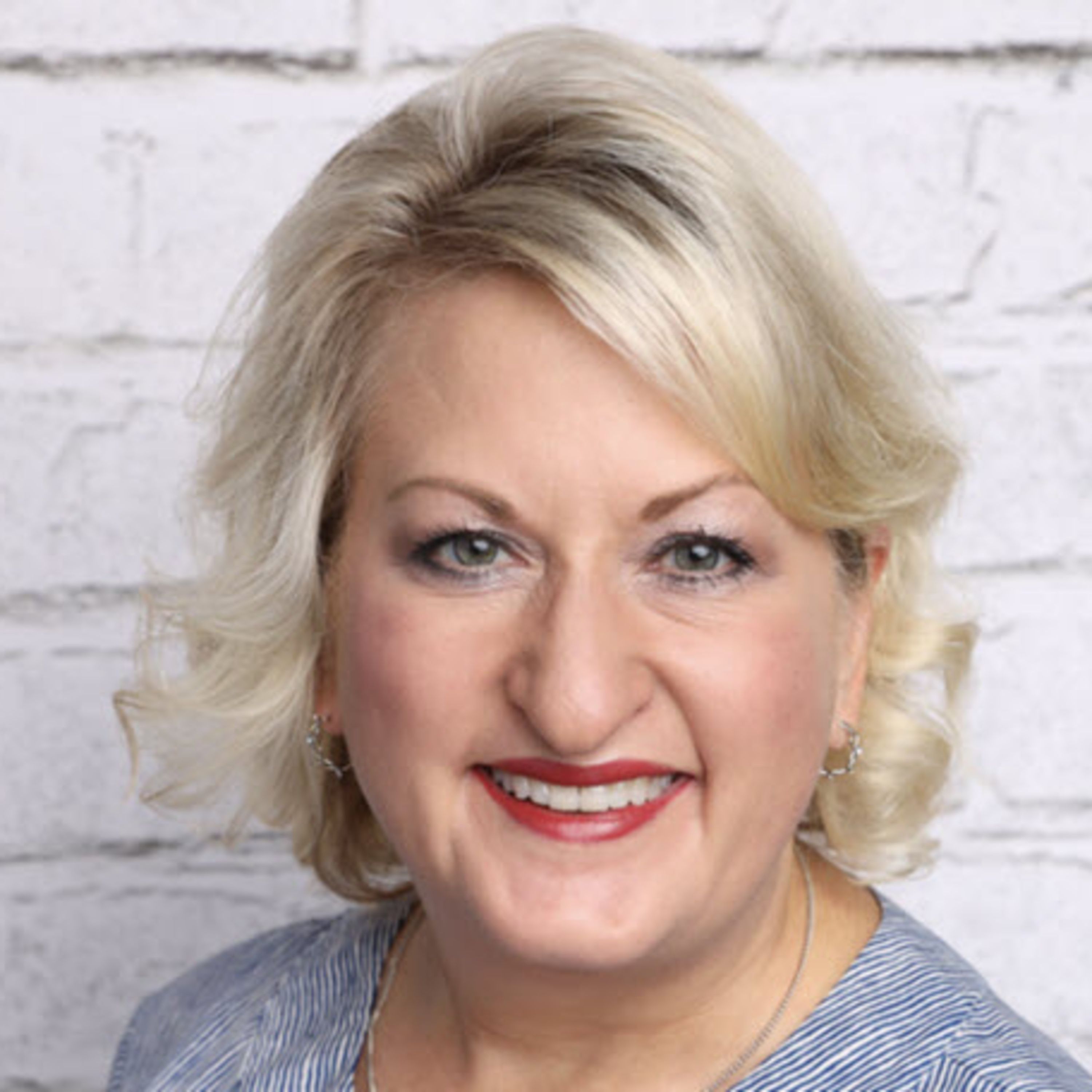 Monday Motivation with special guest, Kelly Knowles owner of Kelly K Consulting Company!