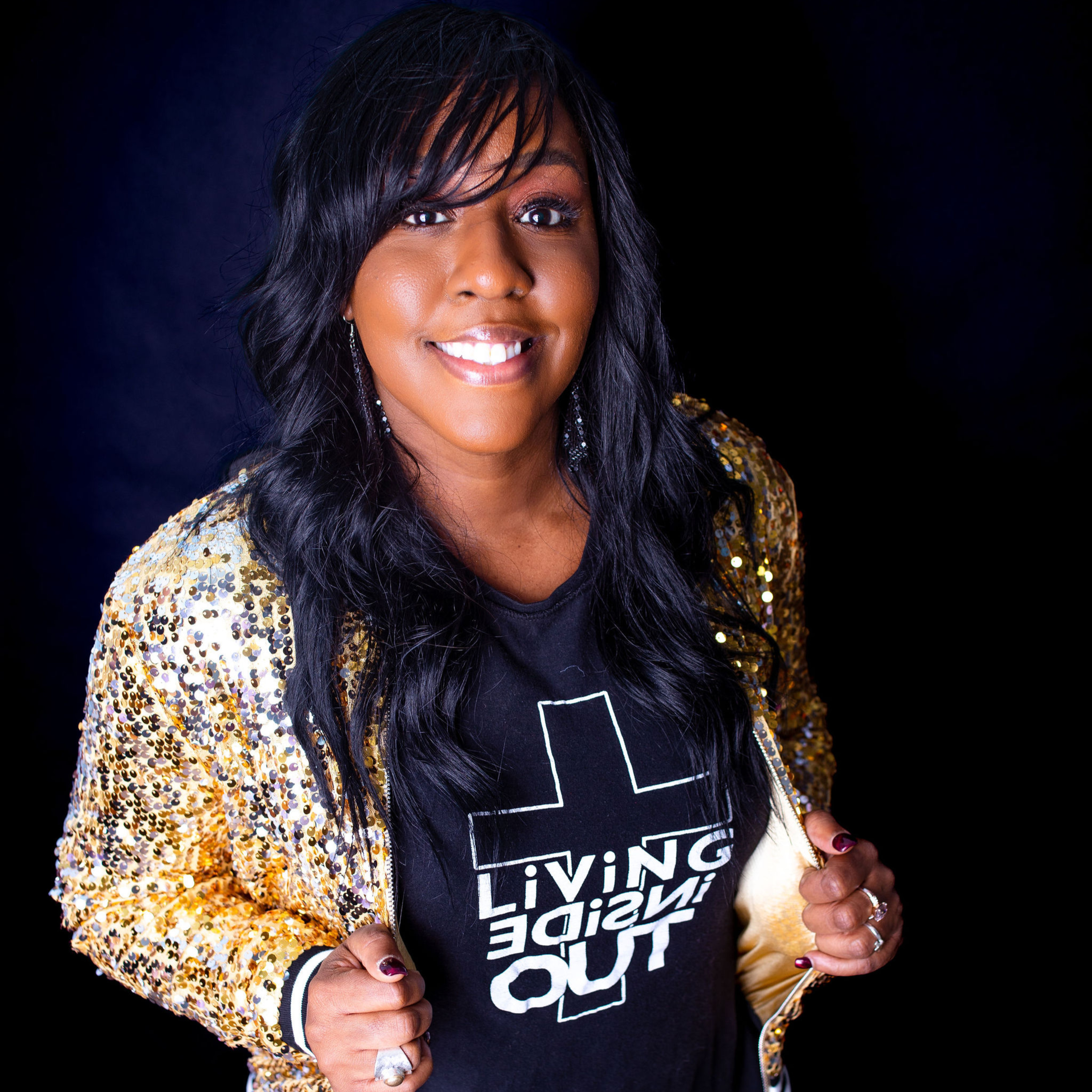 Single Mom's Living Life Inside Out with guest Sherrell Wallace, Christian T-Shirt Creator