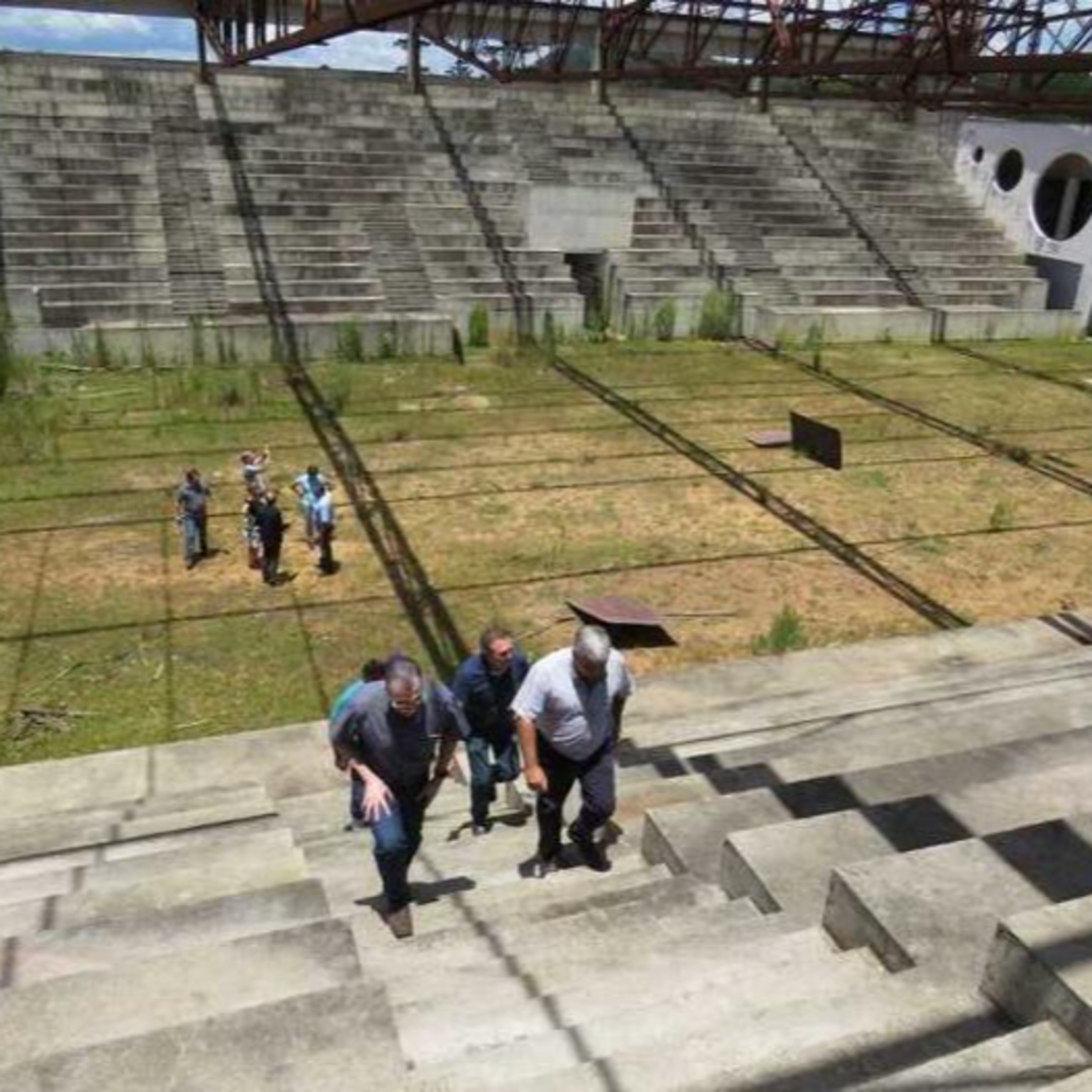 Procuradora, ex-prefeito e engenheiros se manifestam sobre multas aplicadas pelo TCE/PR em virtude de obras paralisadas episode artwork