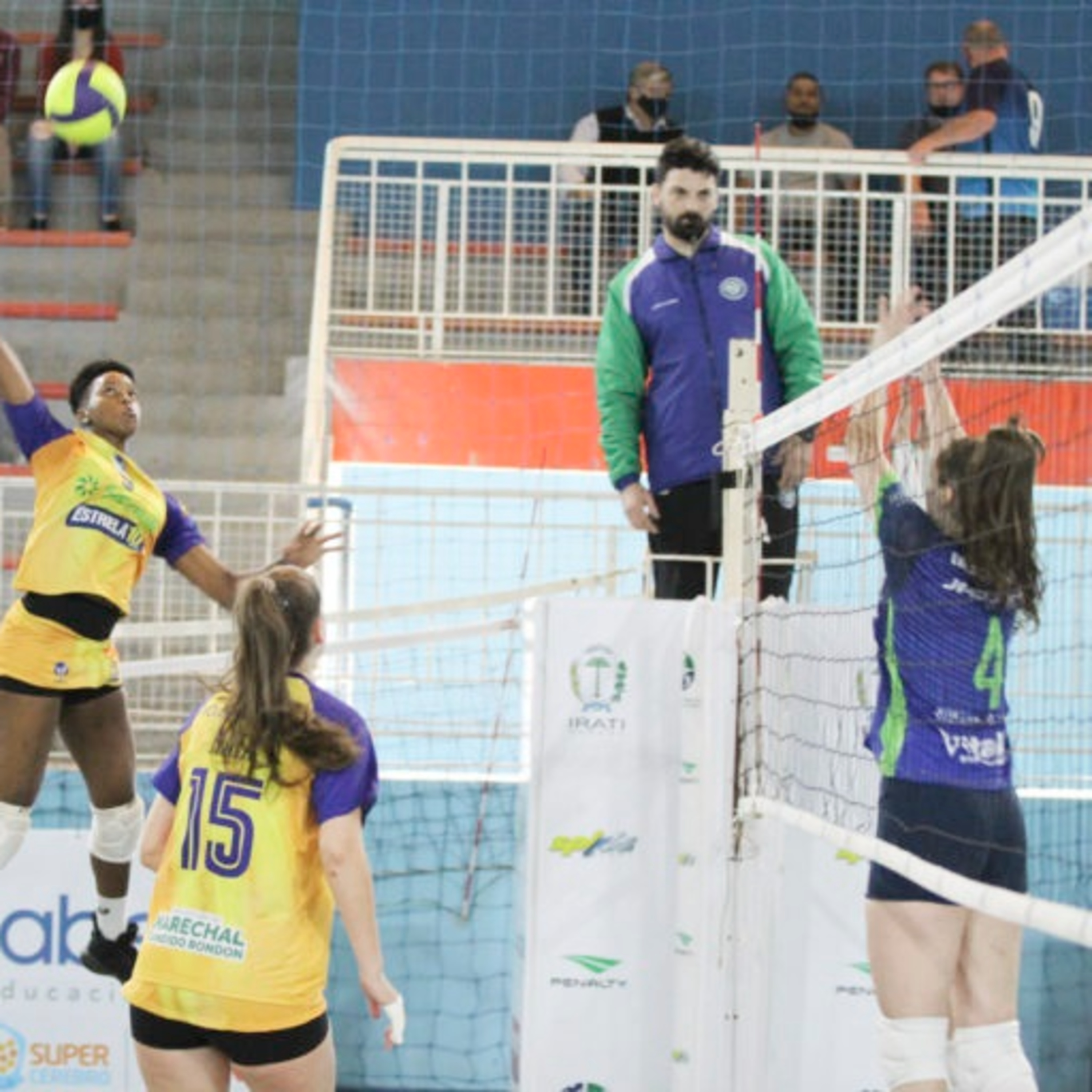 Secretário de Esportes de Irati e técnico de Marechal Cândido Rondon avaliam jogo do Campeonato Paranaense de Voleibol episode artwork