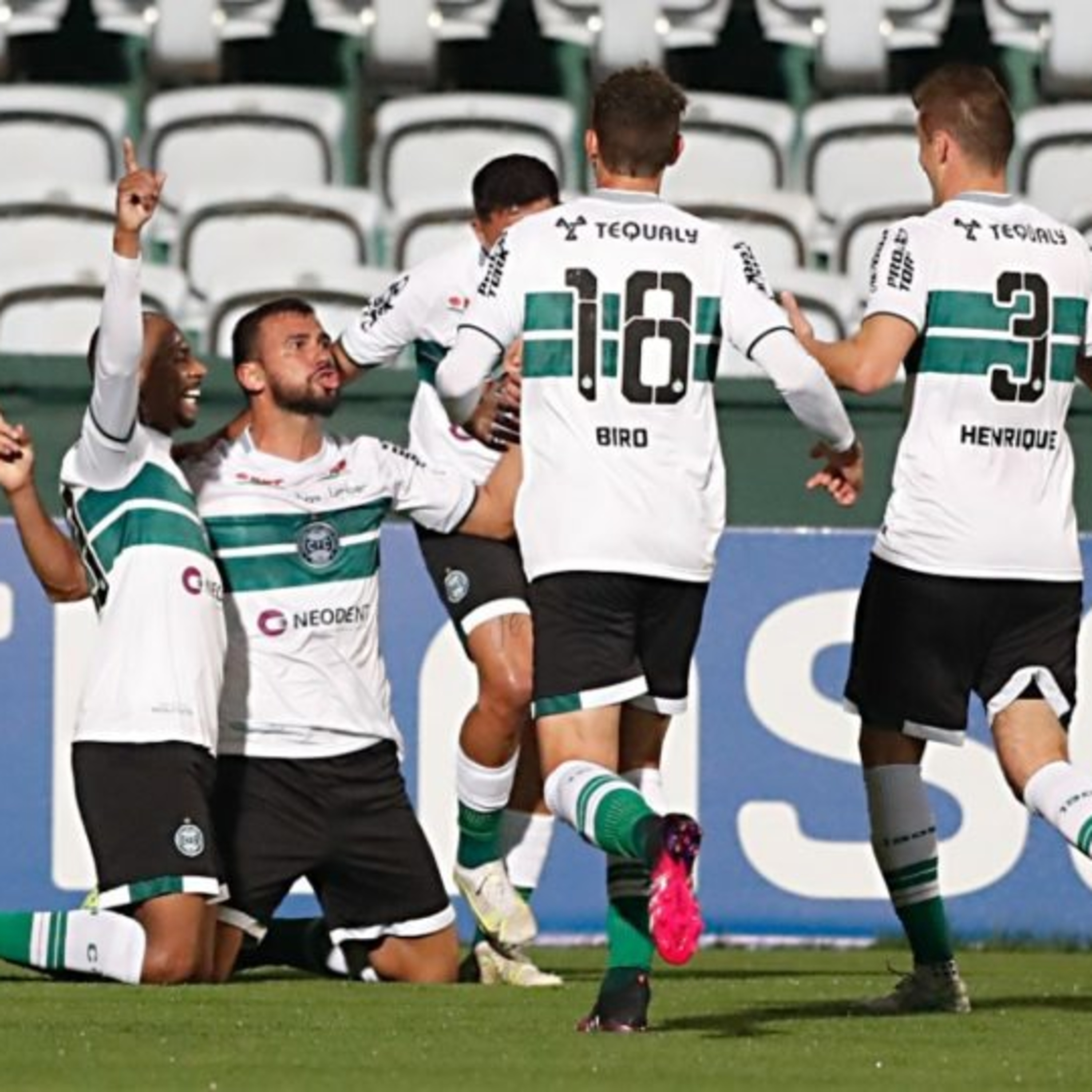 Coritiba goleia Brusque e abre vantagem na liderança da Série B episode artwork