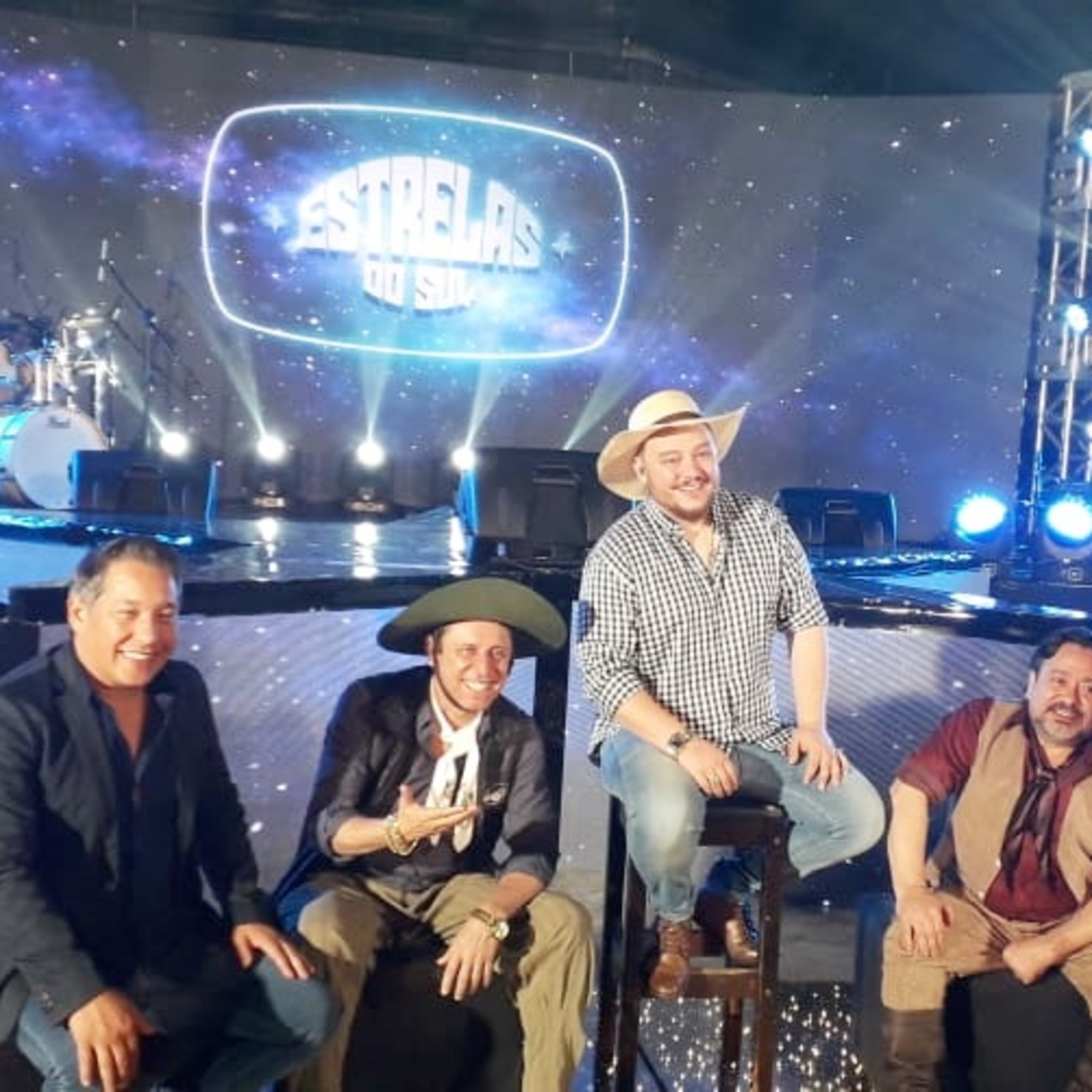 Gravação do reality "Estrelas do Sul" acontece no Park Dance, em Irati episode artwork
