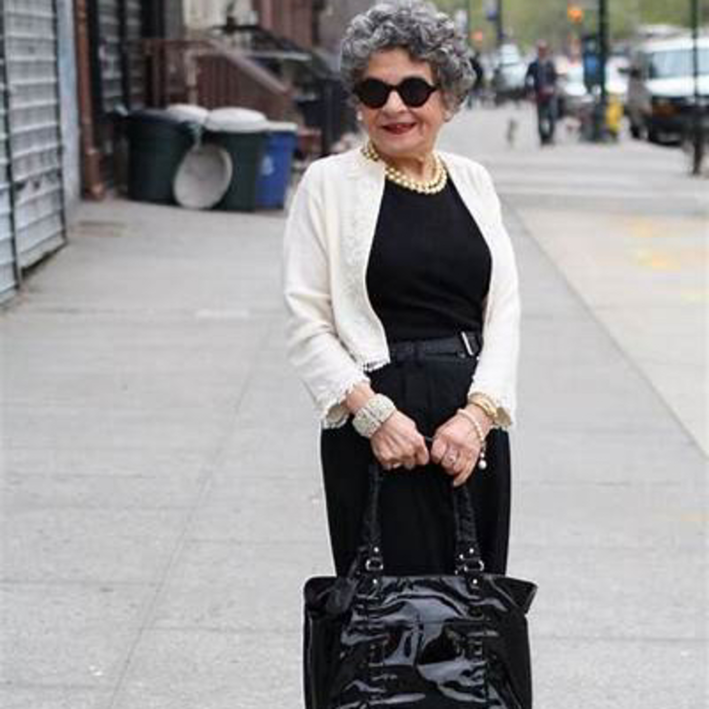 Episode 450: Do you dress Age or Size Appropriate?  episode artwork