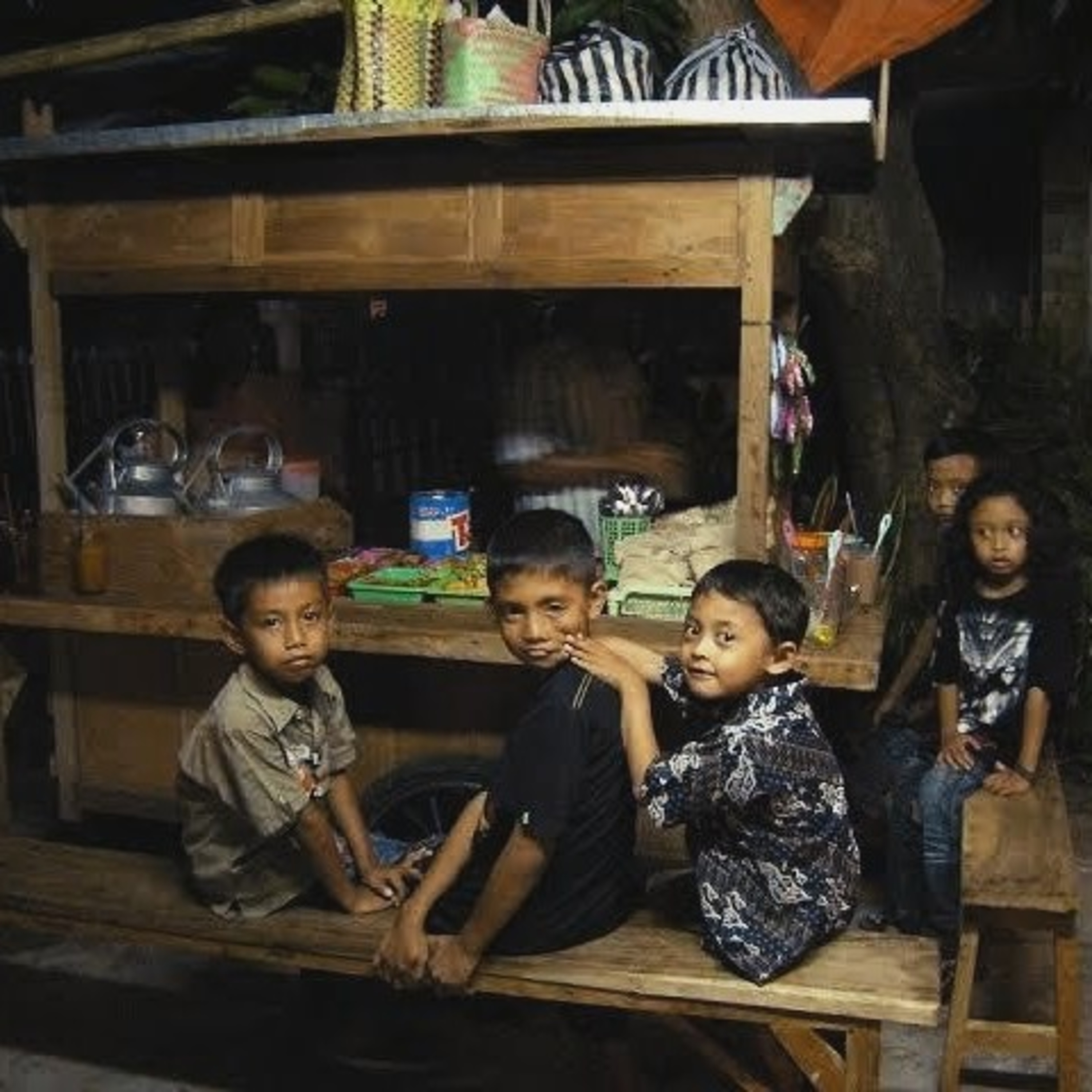 Dilarang Ngomong Kerjaan!