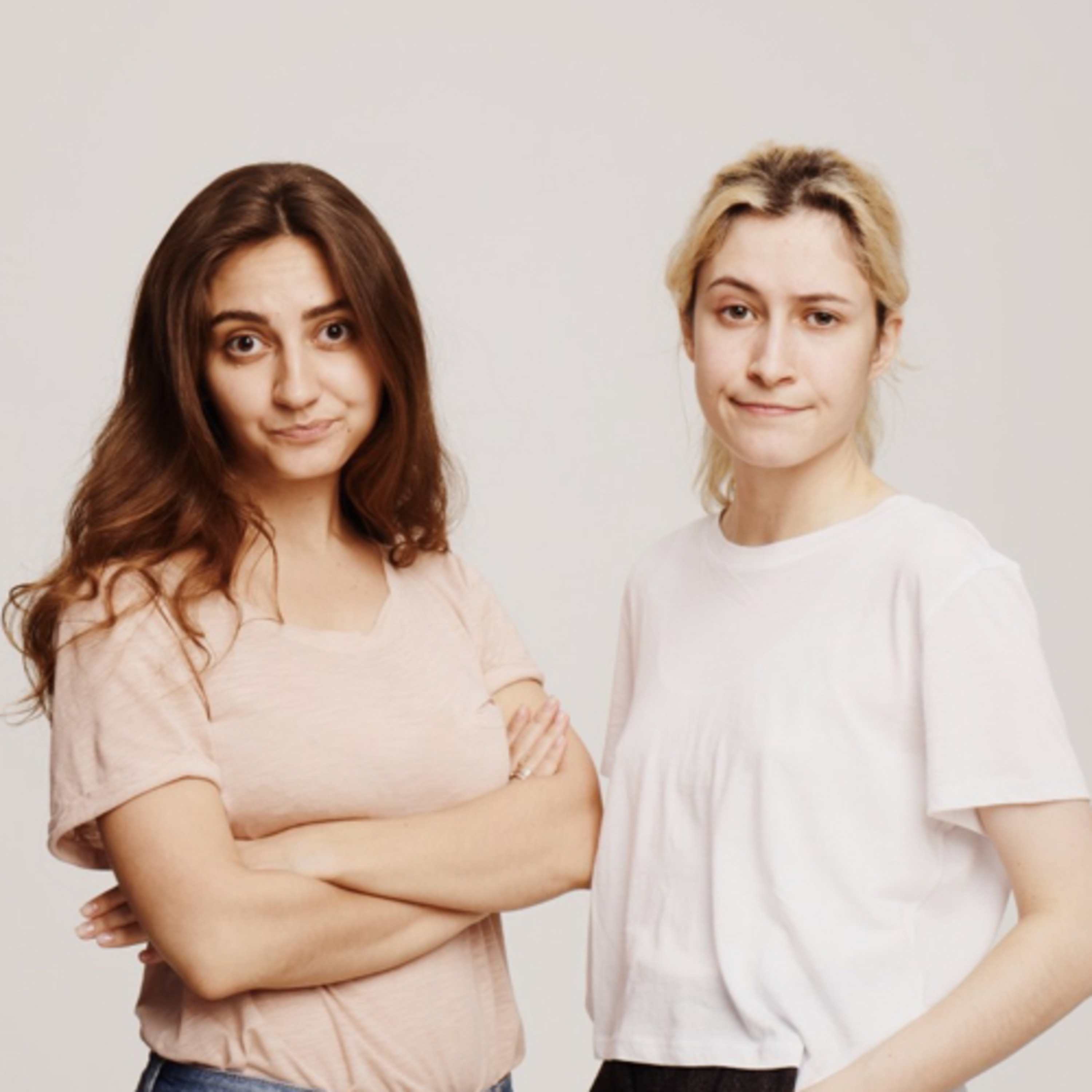 Ника и Ксюша обсуждают астрологию и свой новый подкаст