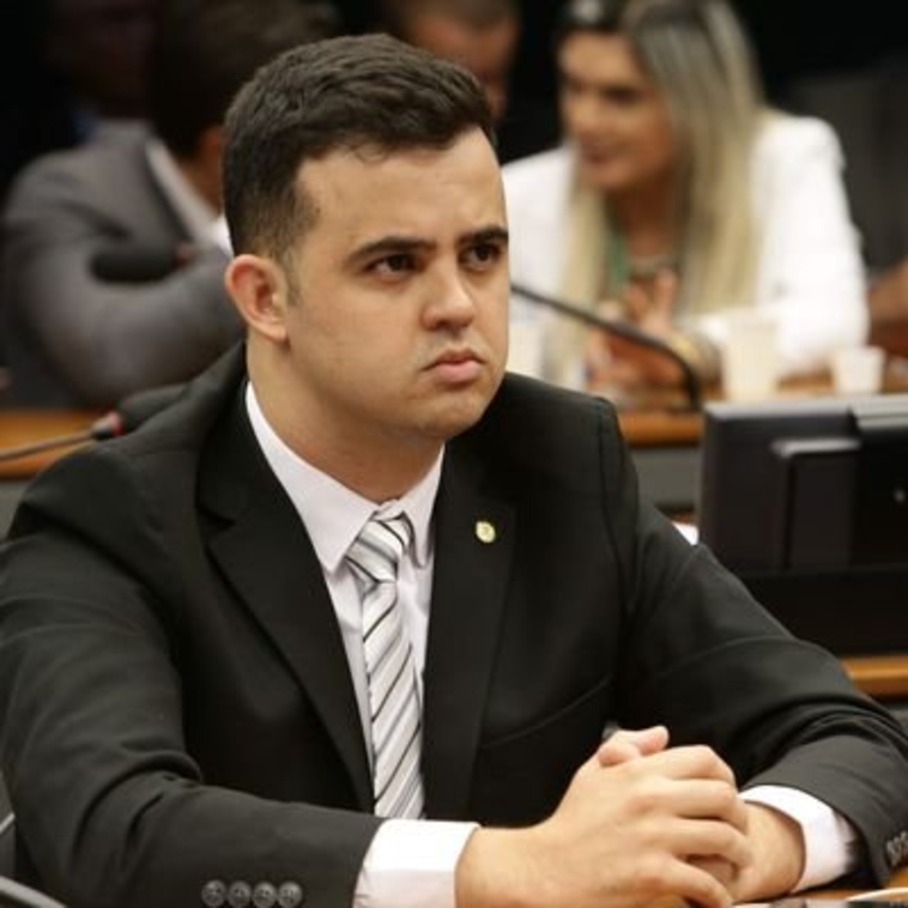 Direto aos Fatos com Camila Abdo