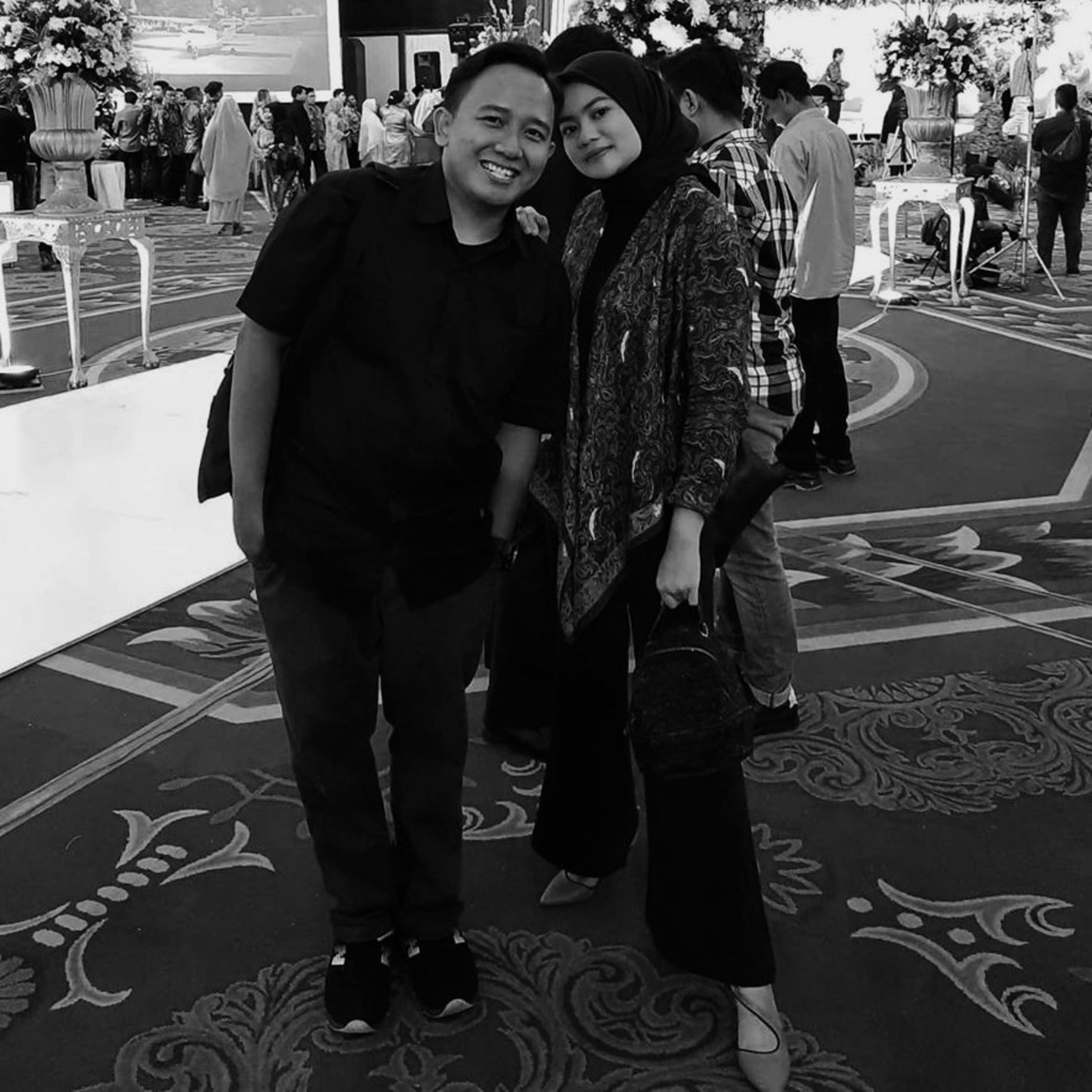 Telat Tayang