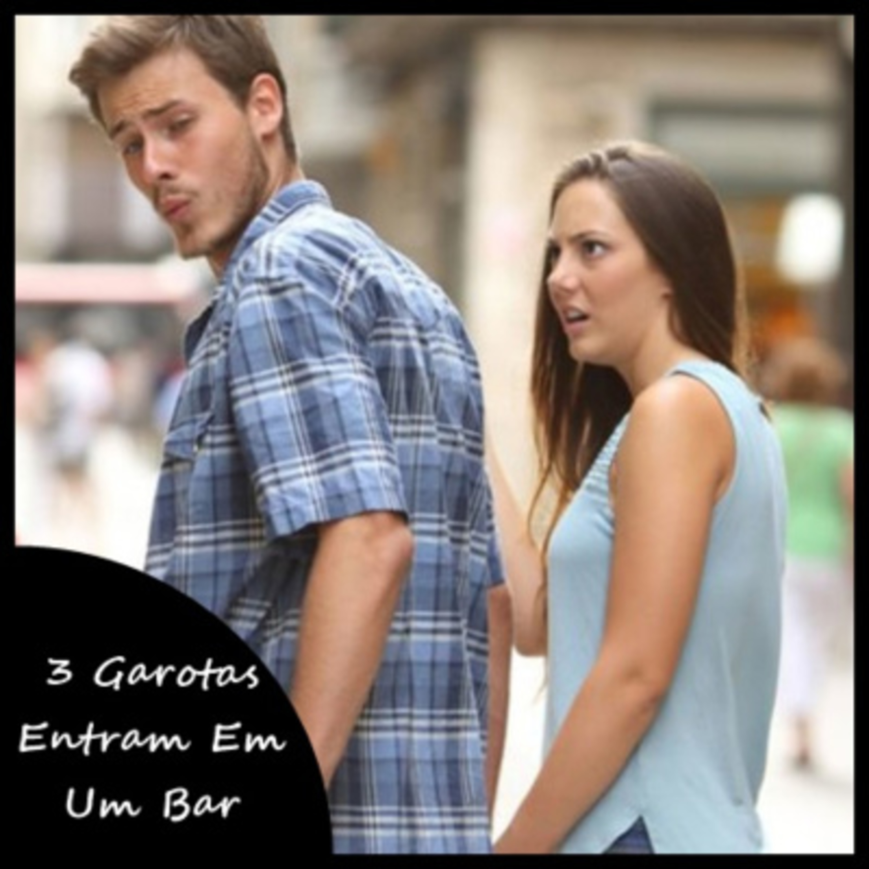 3 Garotas Entram Em Um Bar