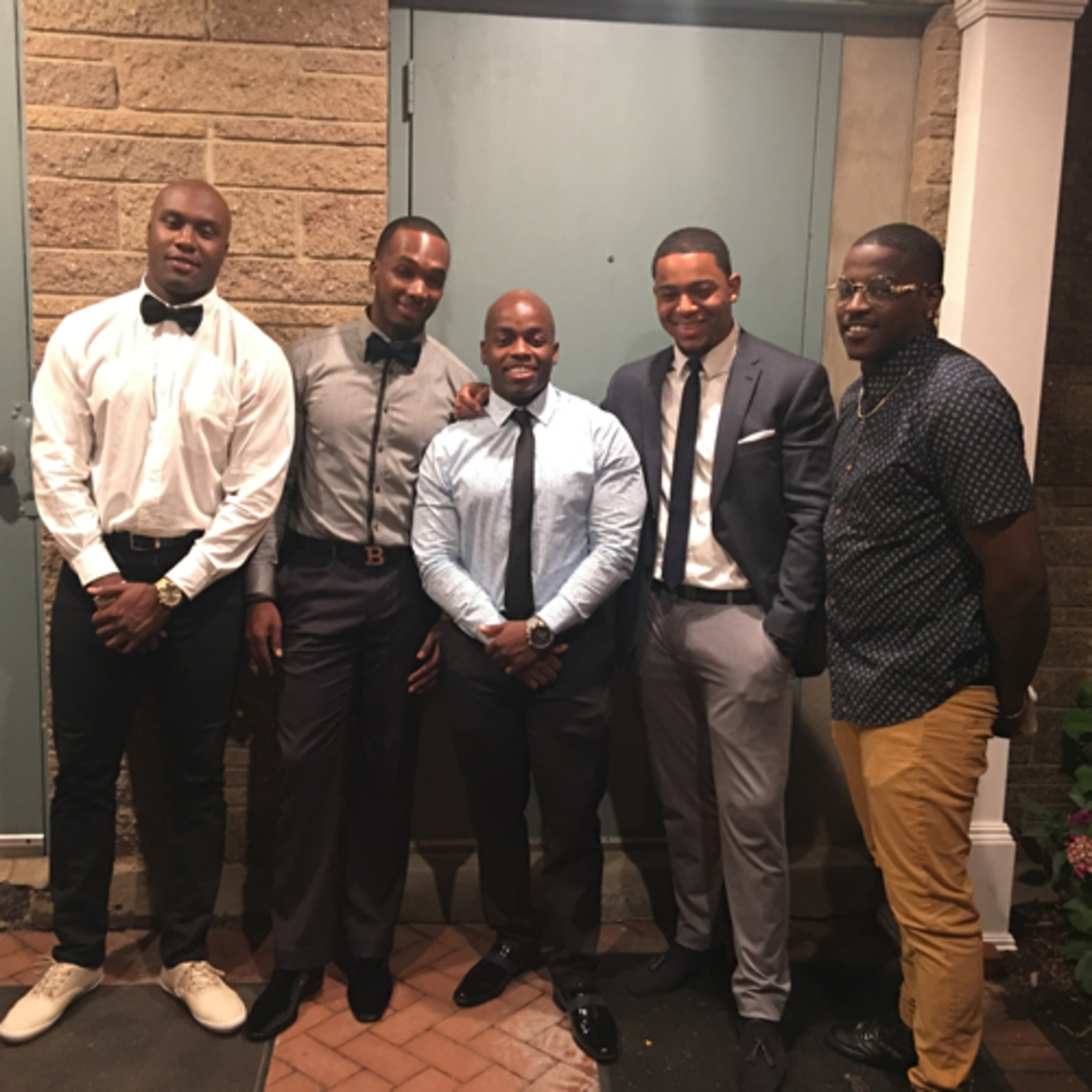 How many of us have them........ FRIENDSSSS!