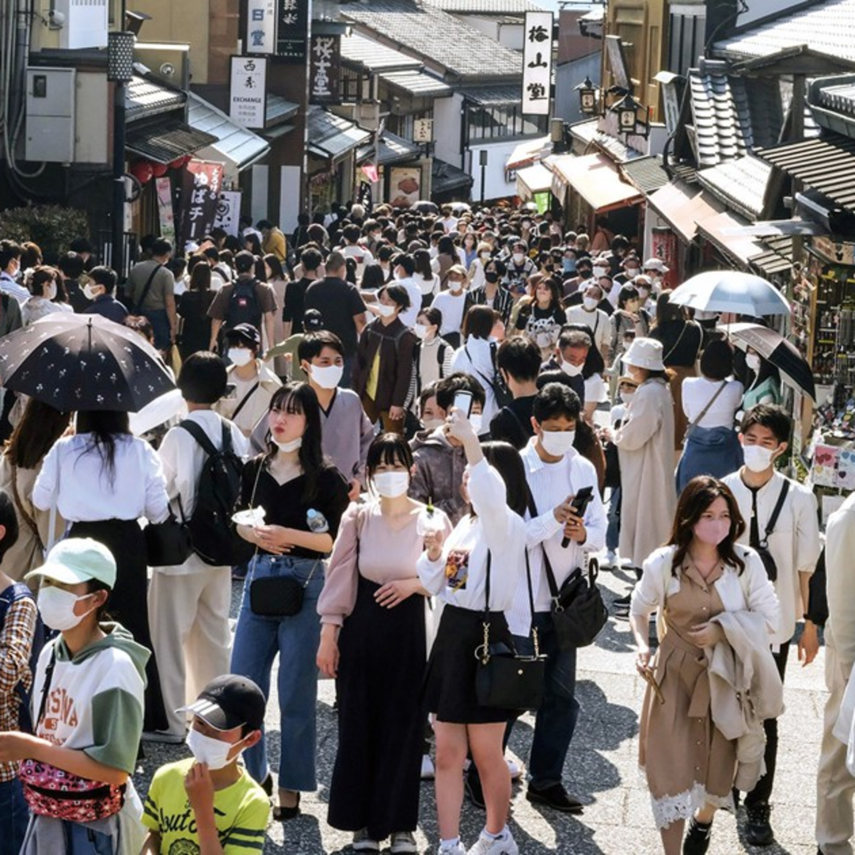デフレで家計に眠っていた預貯金1000兆円がインフレで投資へ流れ出す